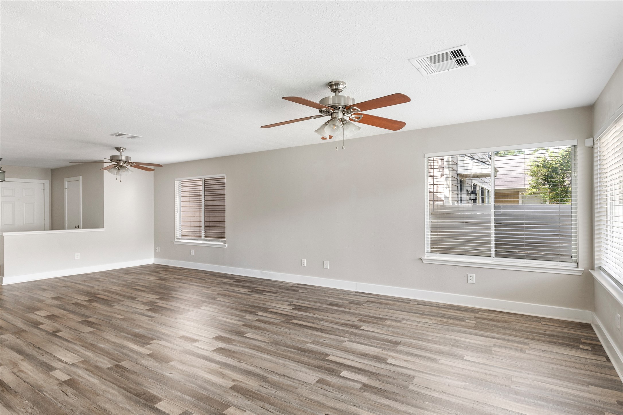 18906 Atasca Oaks Drive Property Photo 11