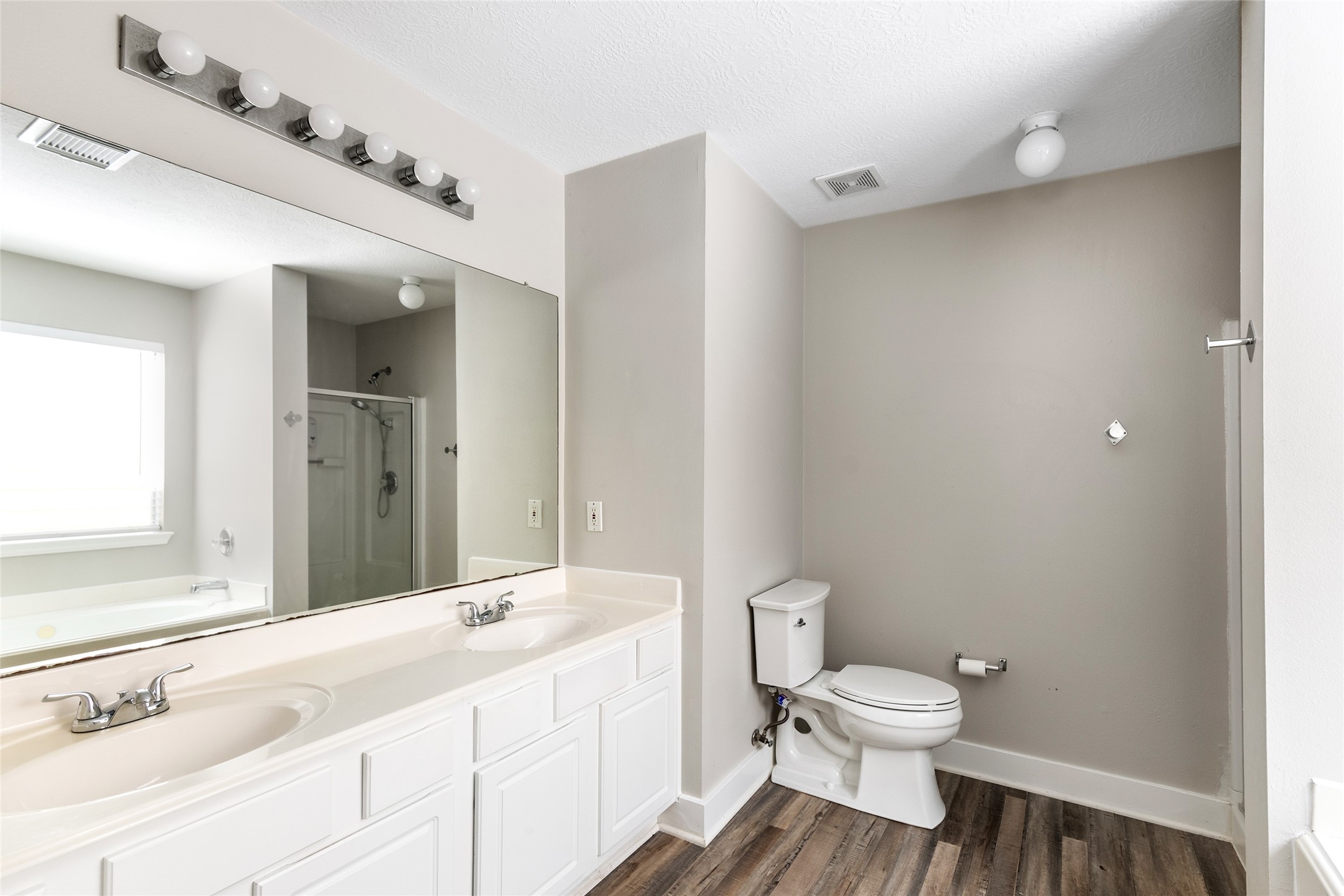 18906 Atasca Oaks Drive Property Photo 24