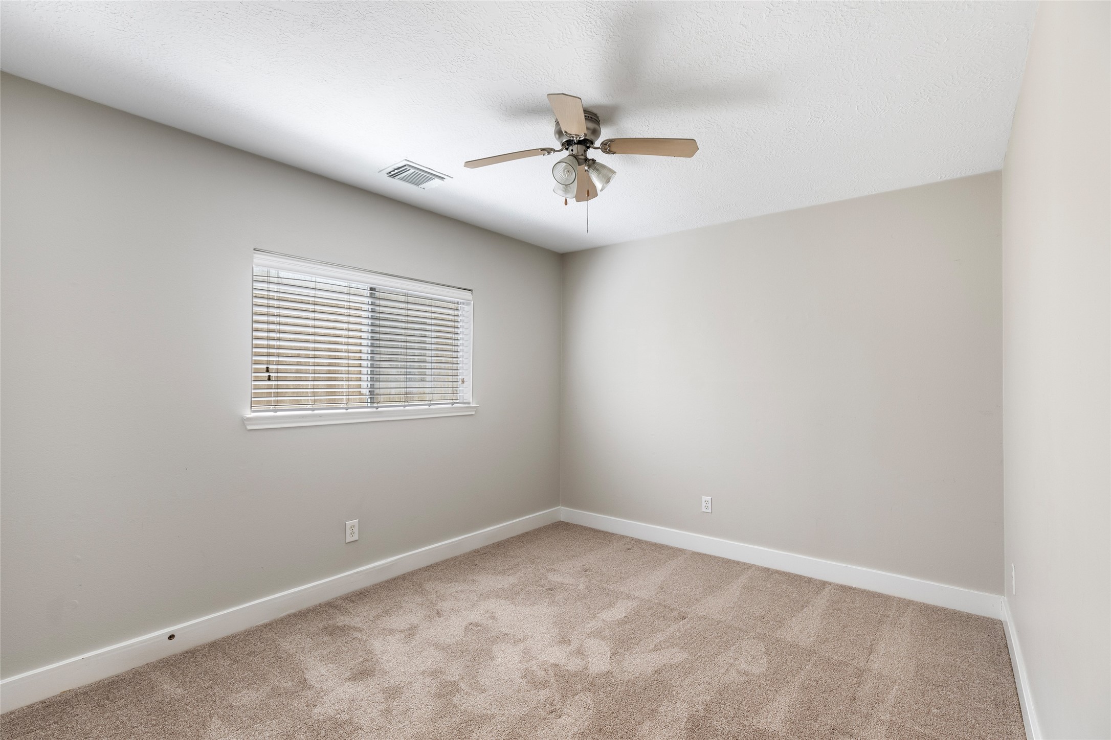 18906 Atasca Oaks Drive Property Photo 29
