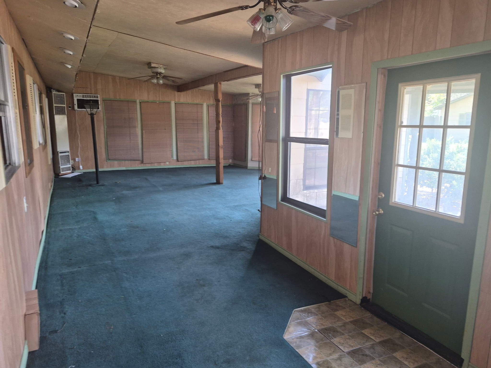 404 Svoboda Street Property Photo 16