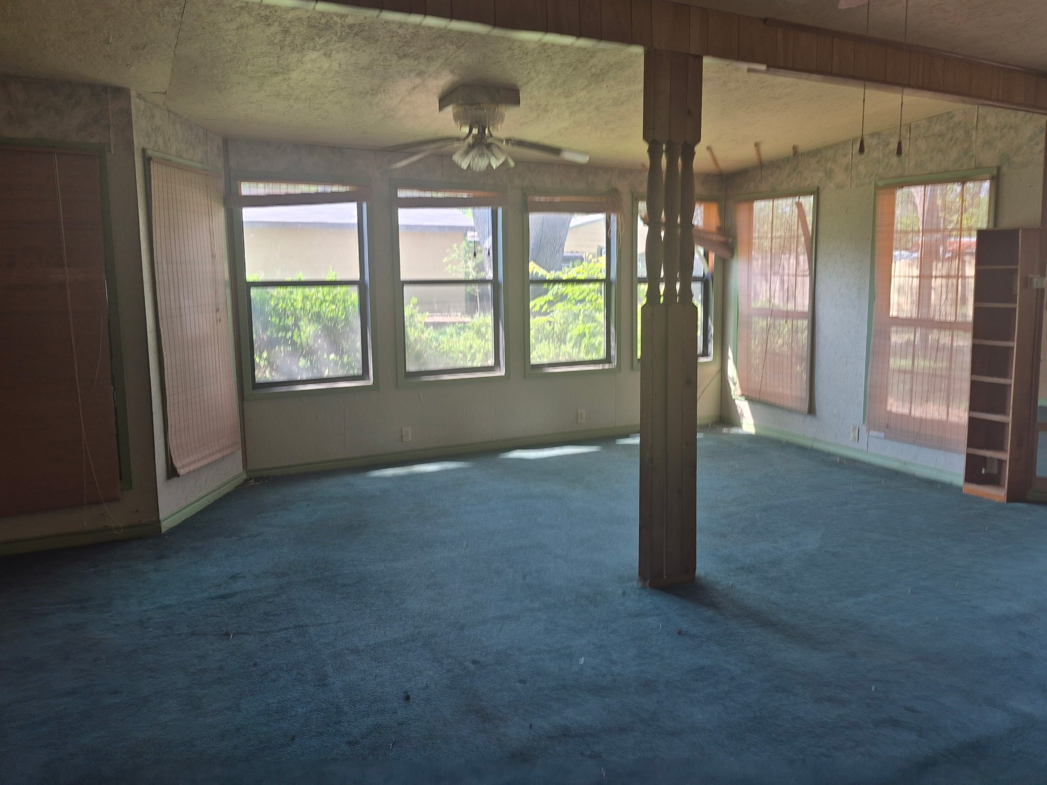 404 Svoboda Street Property Photo 26
