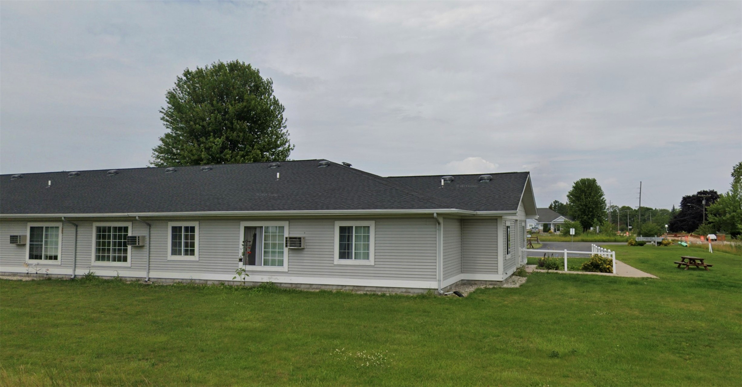 1108 S Huron St Property Photo 3
