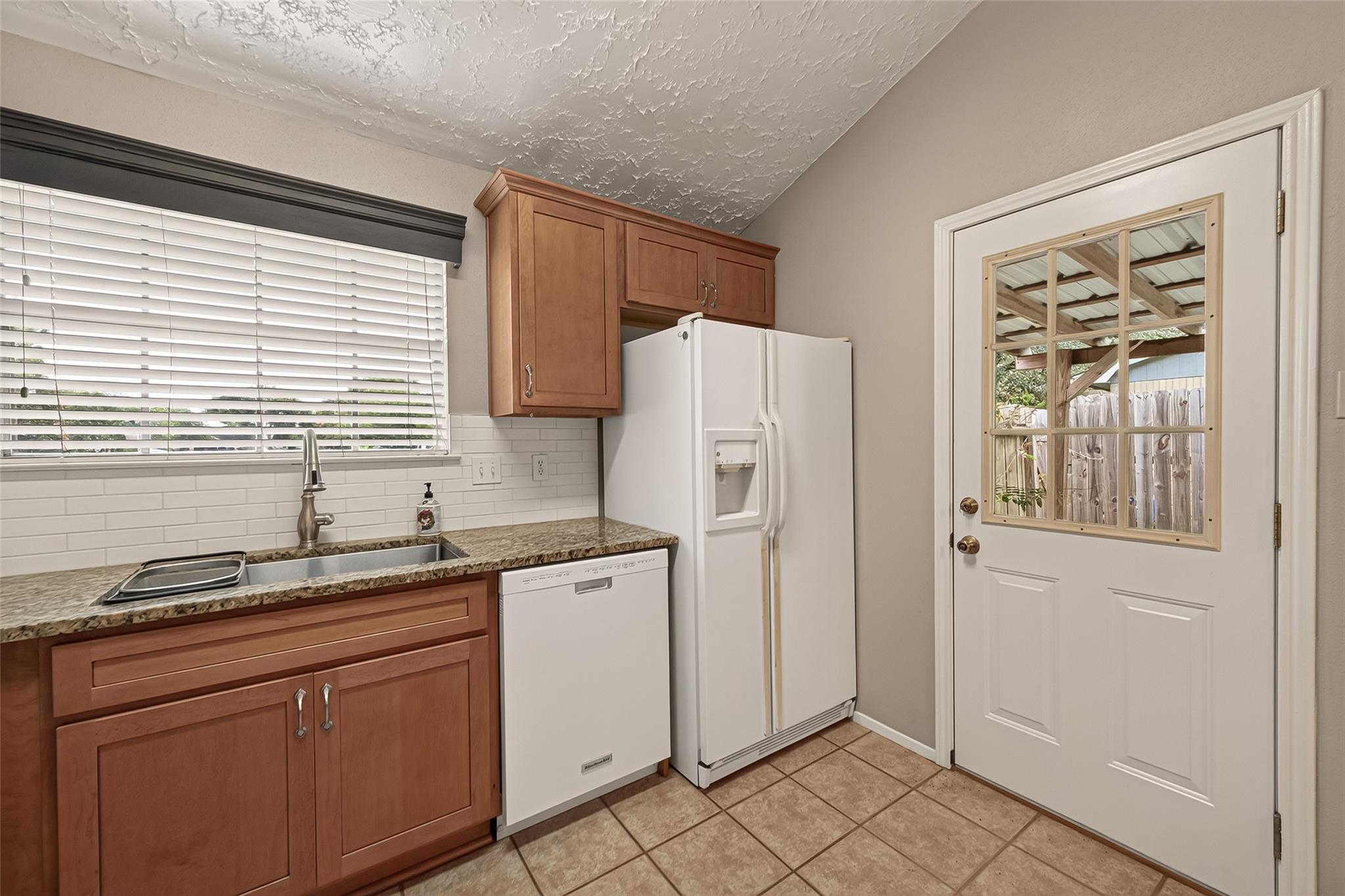 2811 Pheasant Creek Drive Property Photo 13