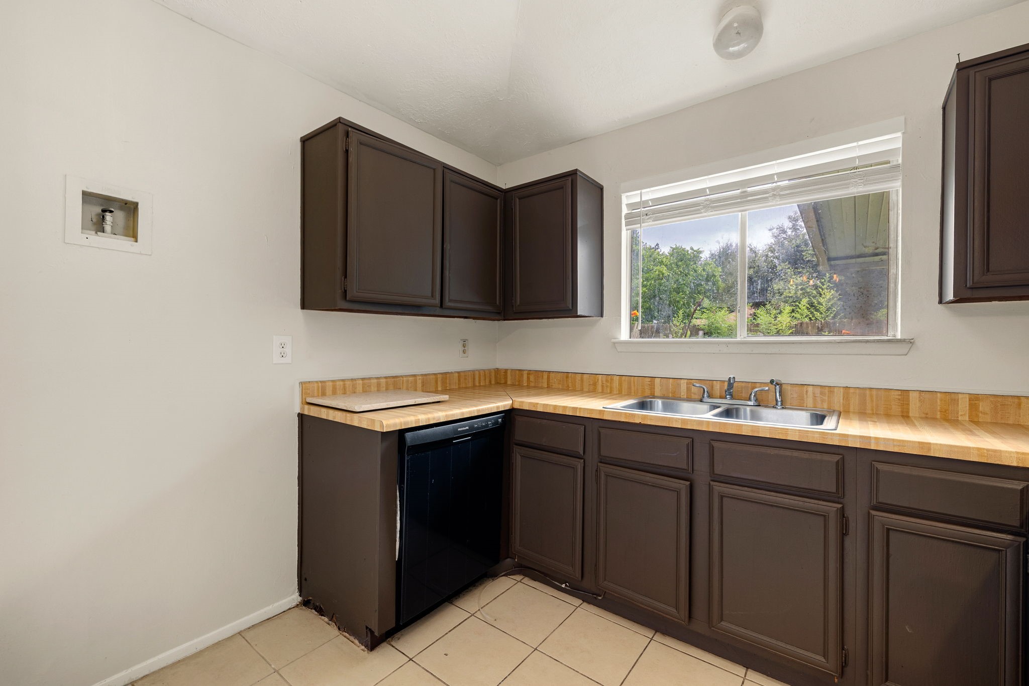 22111 Pearl Lake Drive Property Photo 14