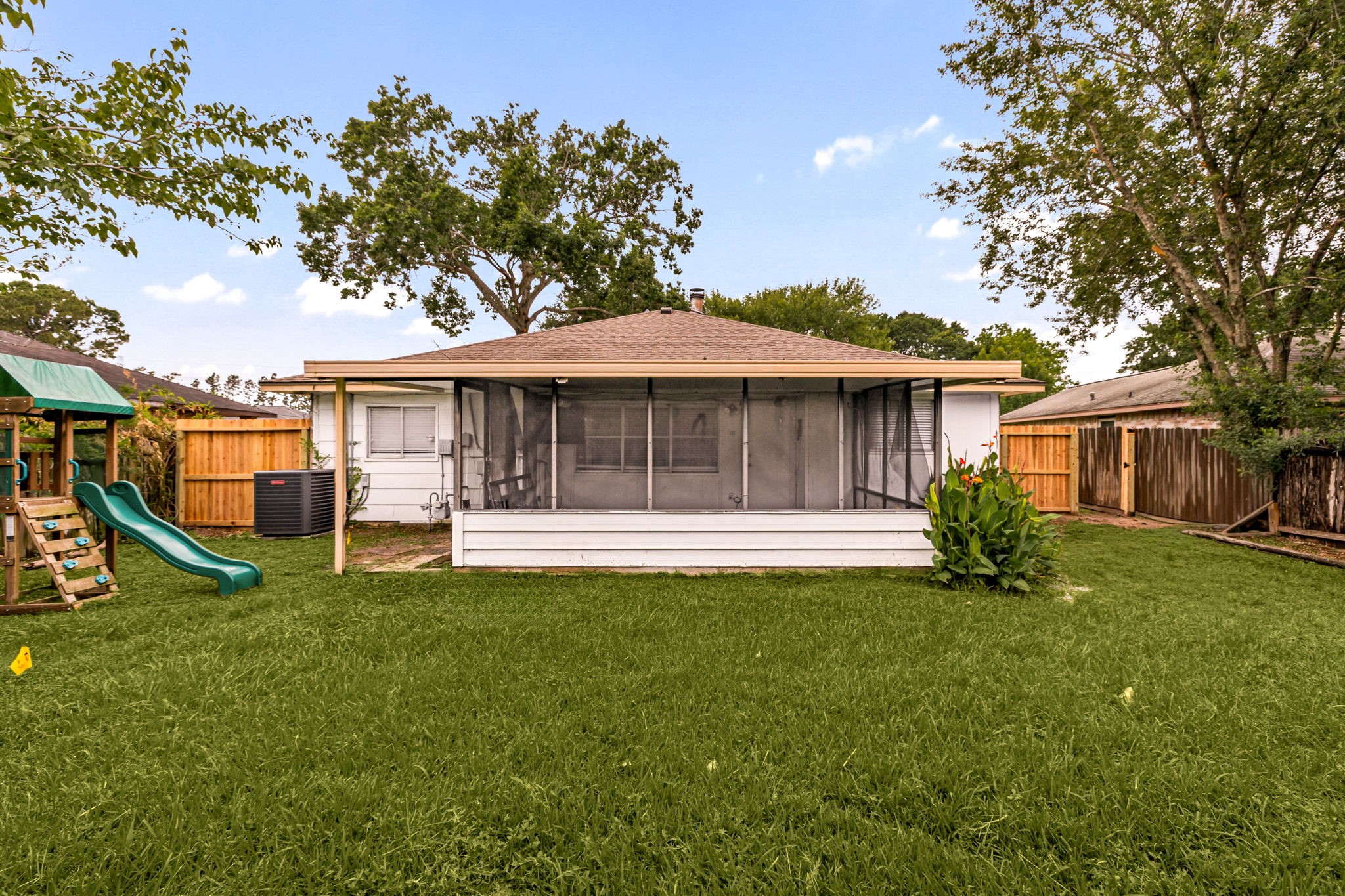 22111 Pearl Lake Drive Property Photo 29