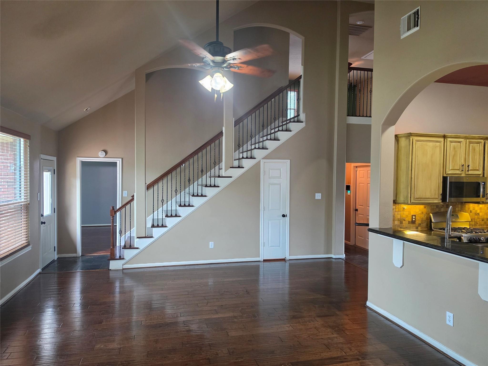 1138 Sussex Trail Property Photo 13