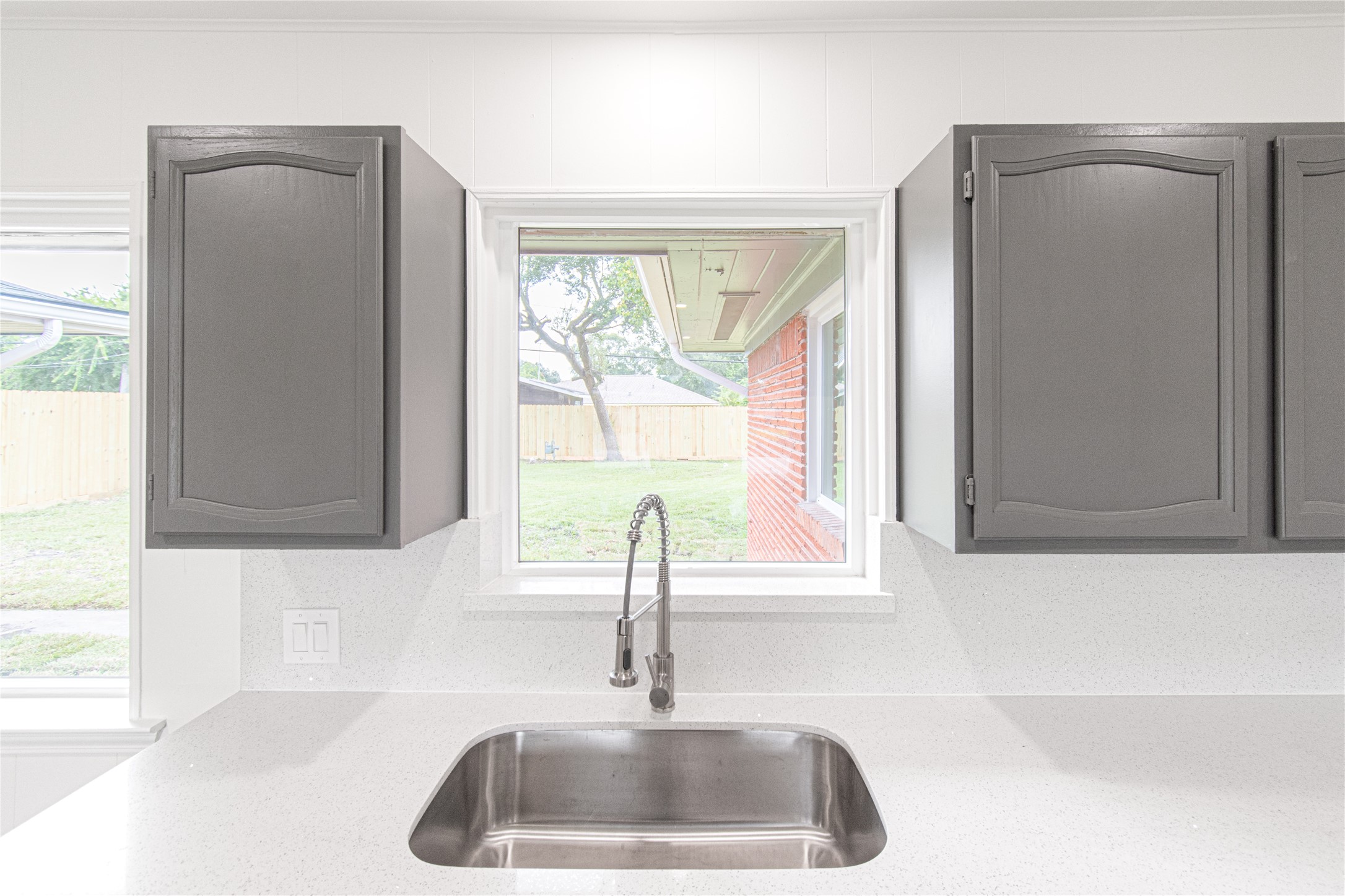 2730 Knotty Oaks Trail Property Photo 10