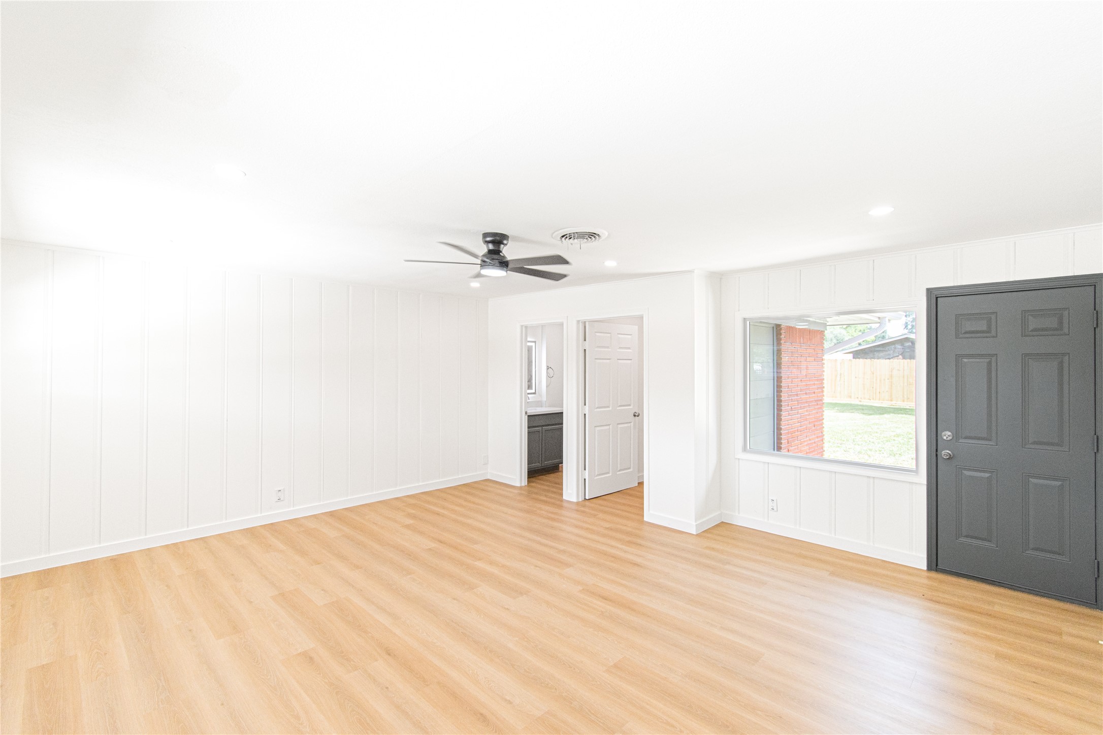 2730 Knotty Oaks Trail Property Photo 17