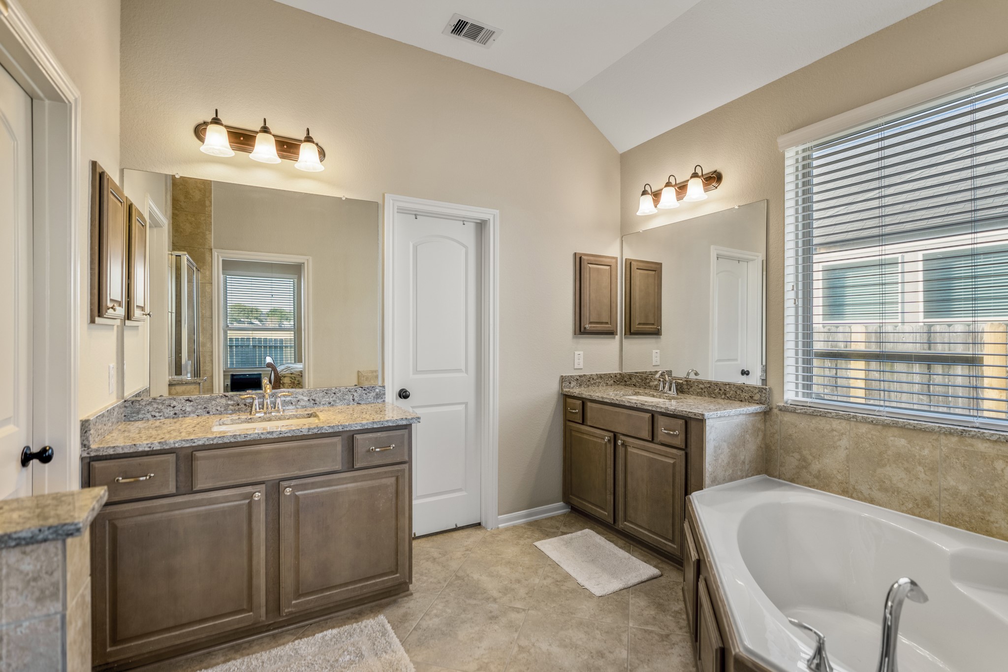 5942 Brookway Willow Drive Property Photo 23