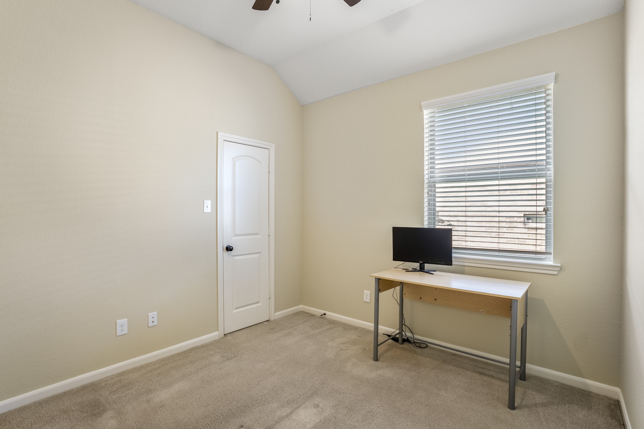 5942 Brookway Willow Drive Property Photo 30