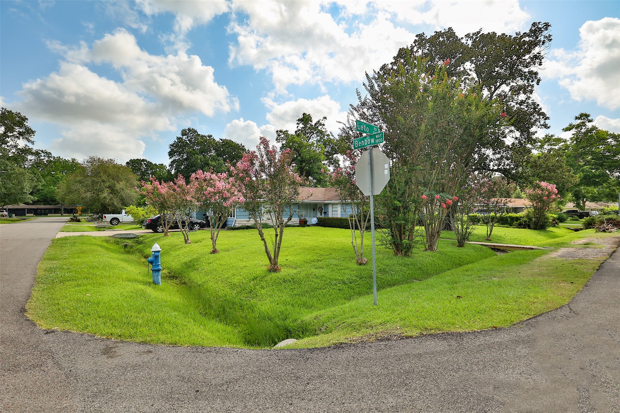 9358 Leto Road Property Photo