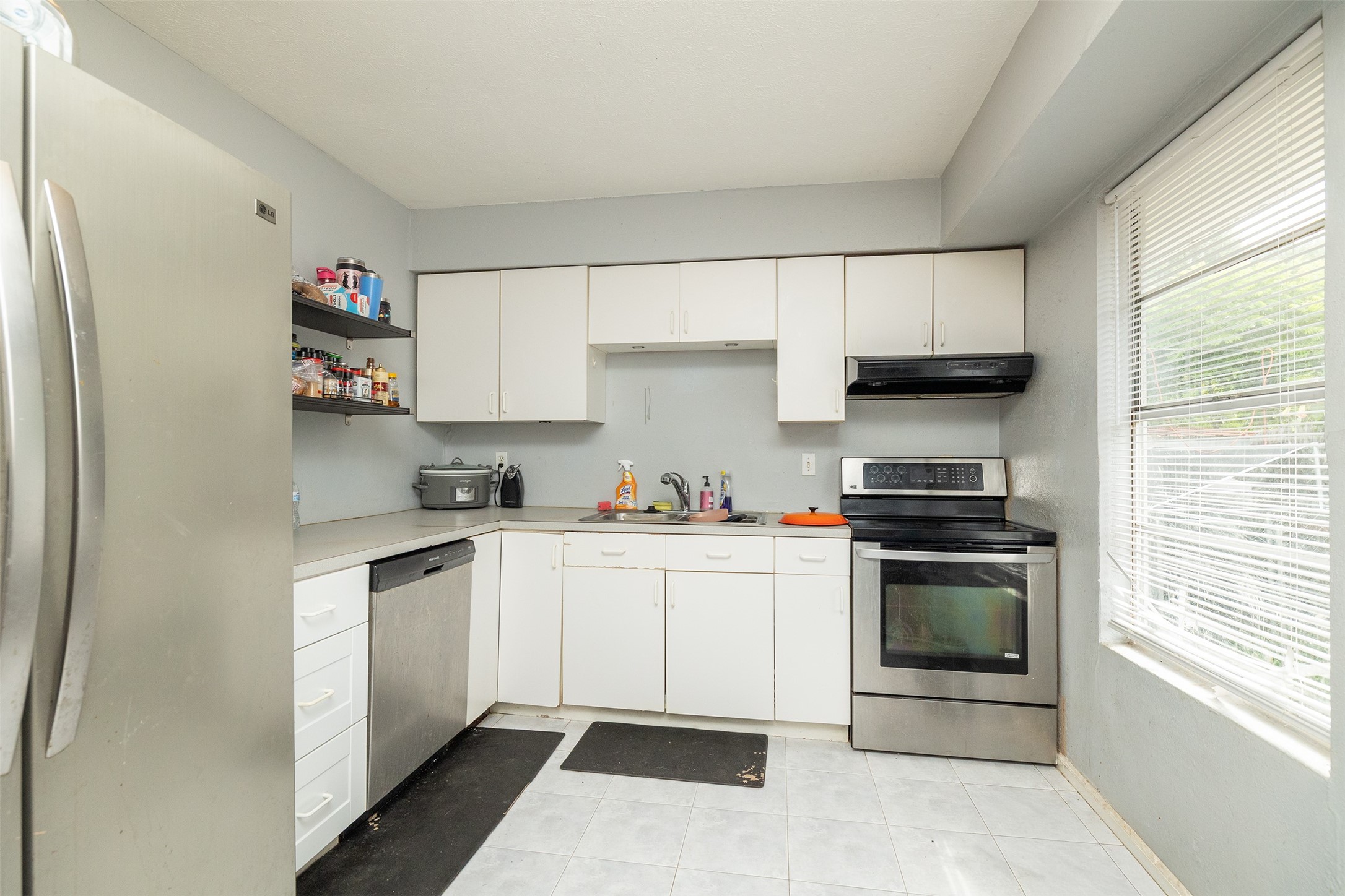 9358 Leto Road Property Photo 19