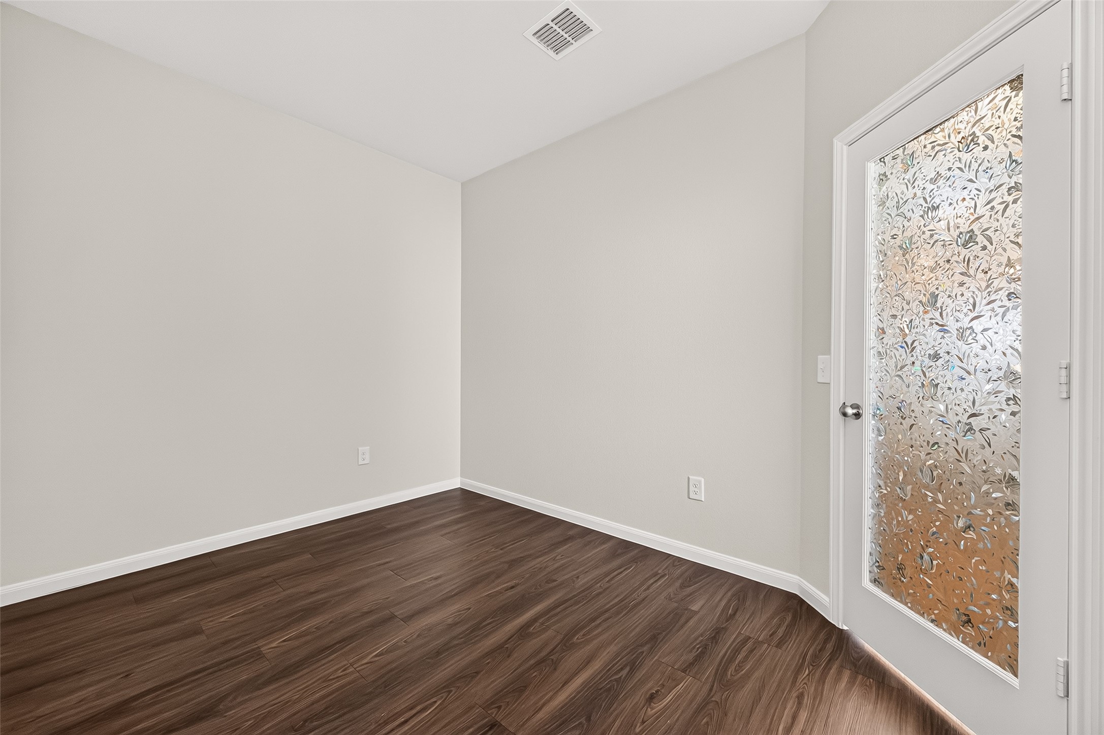 16039 Kingfield Haven Drive Property Photo 8