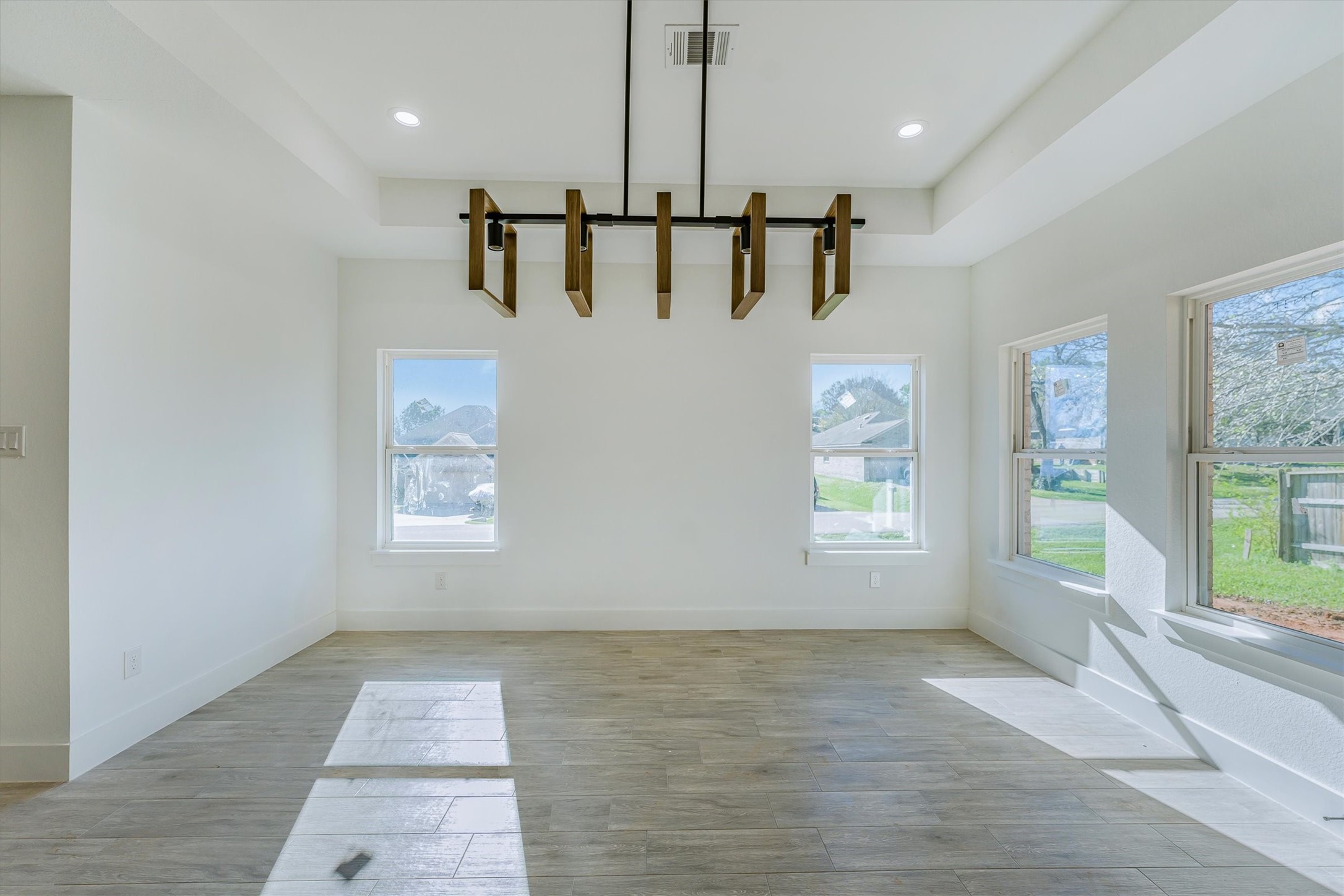 10703 Hillside Drive Property Photo 30