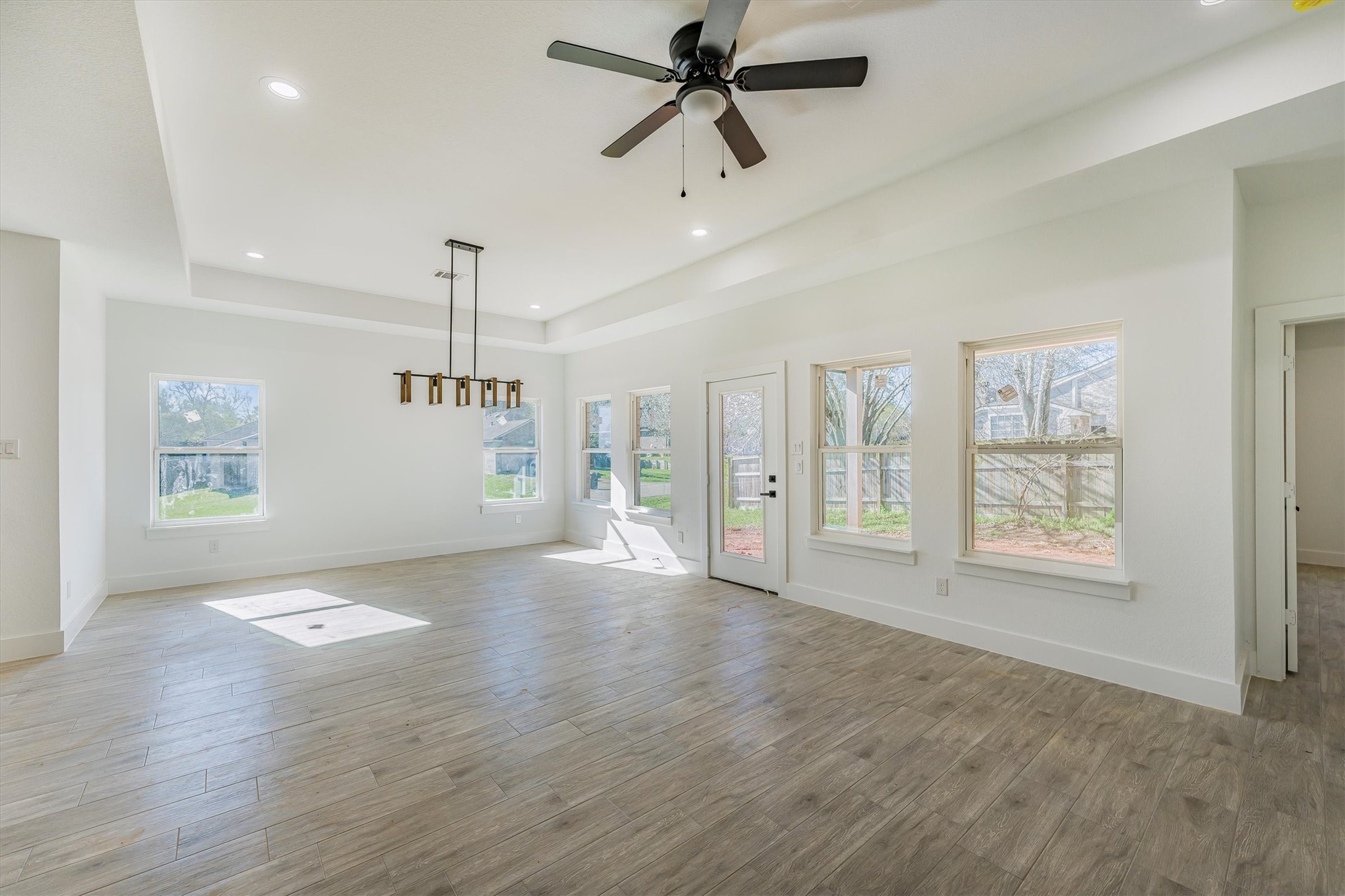 10703 Hillside Drive Property Photo 37