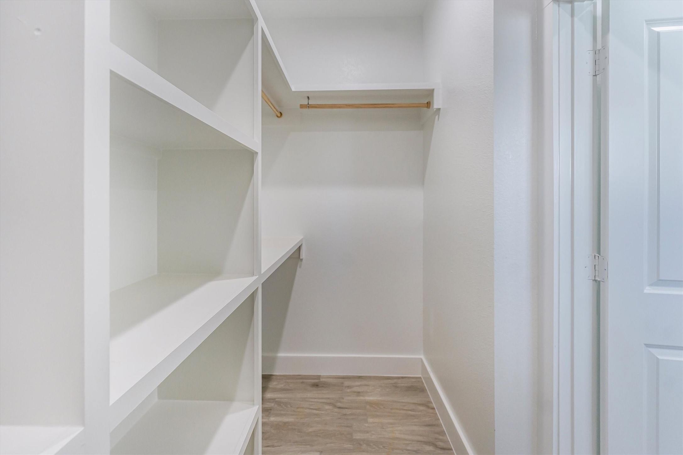 10703 Hillside Drive Property Photo 43