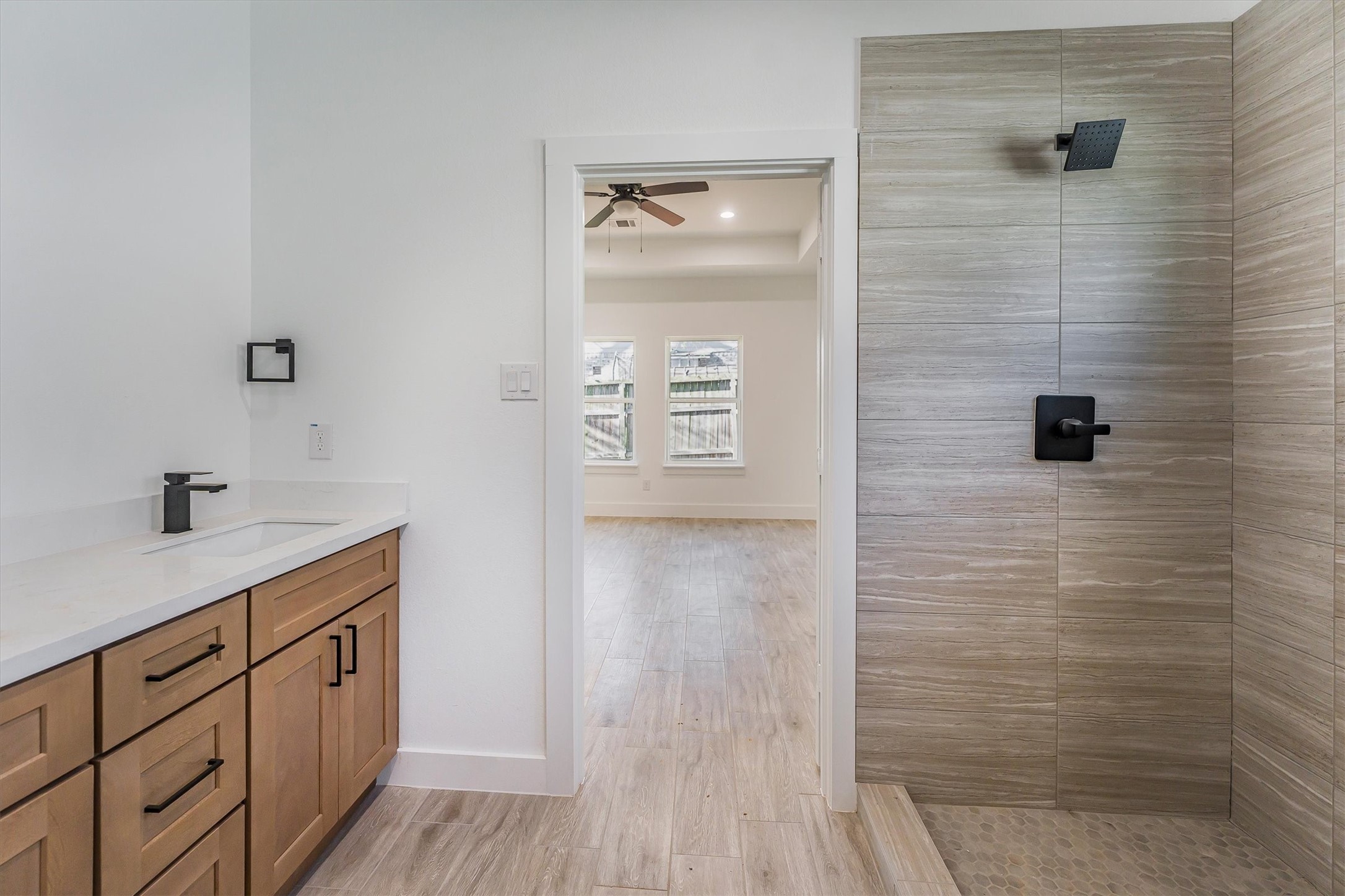 10703 Hillside Drive Property Photo 45