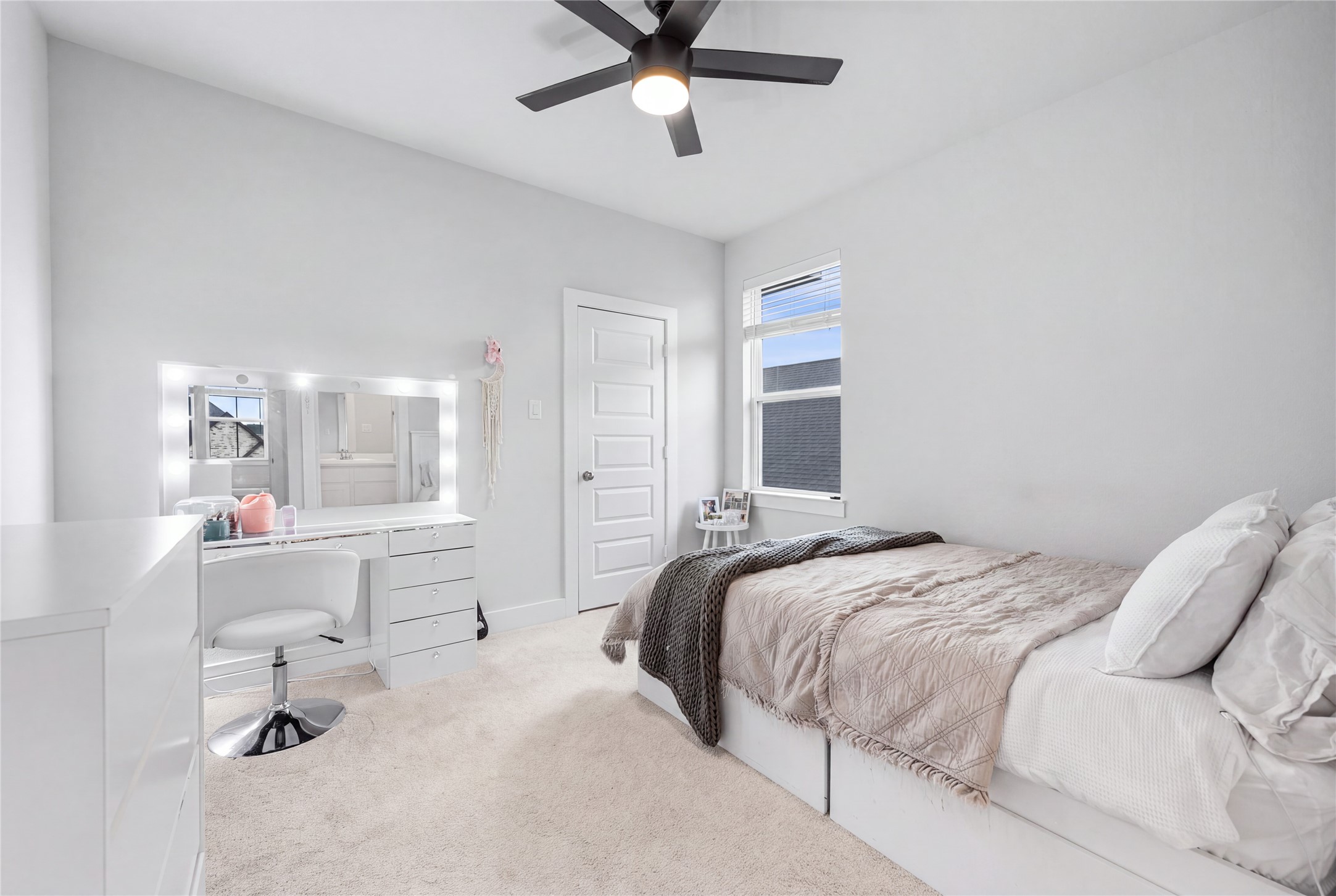 9214 Trimble Landing Dr Property Photo 27