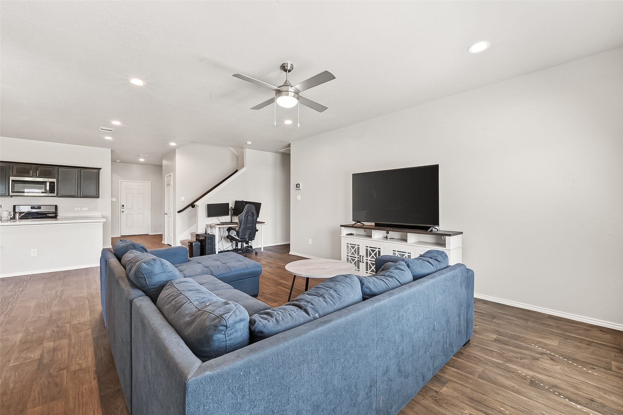 21500 Rustic Elm Drive Property Photo 13