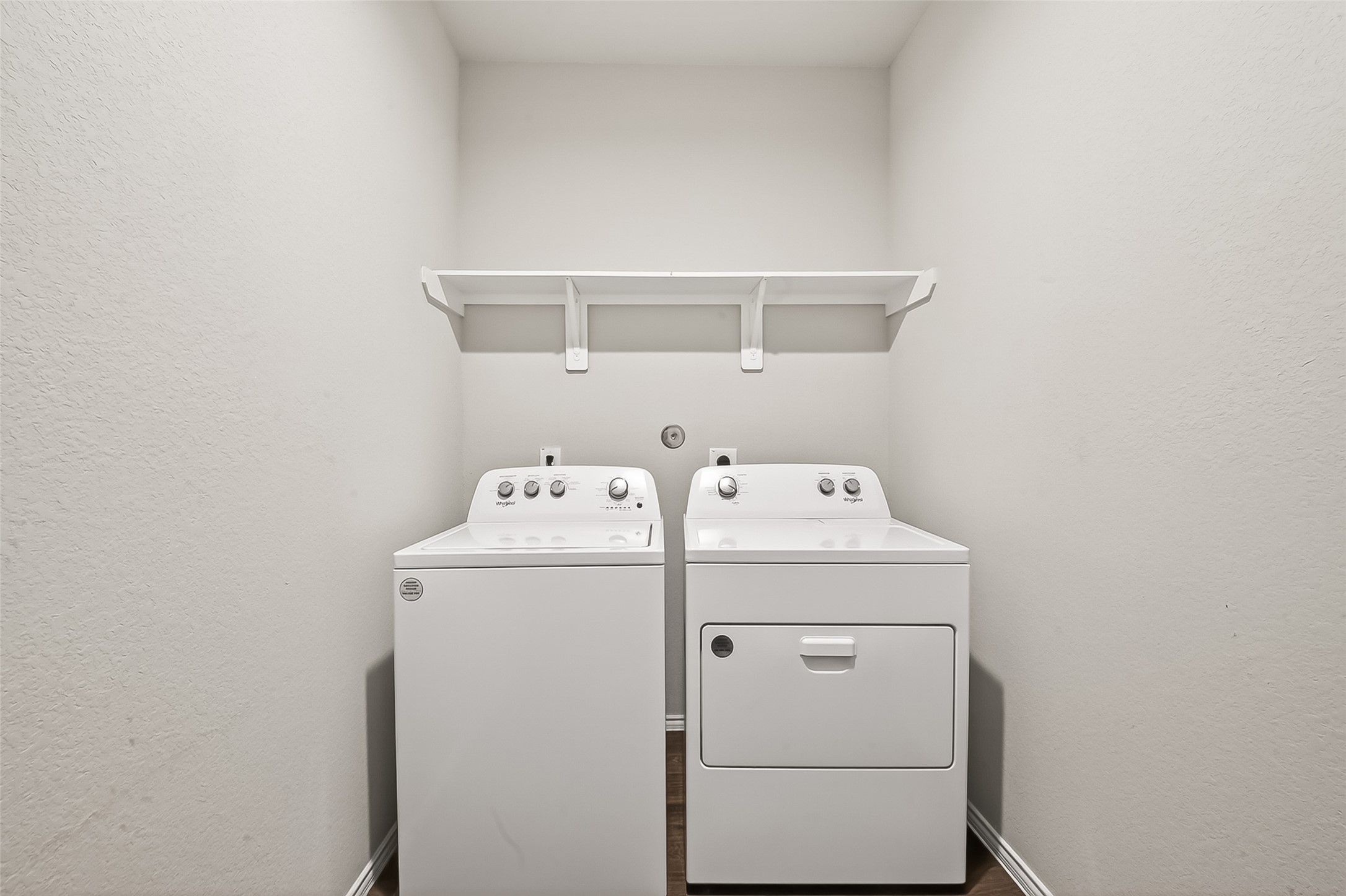21500 Rustic Elm Drive Property Photo 22