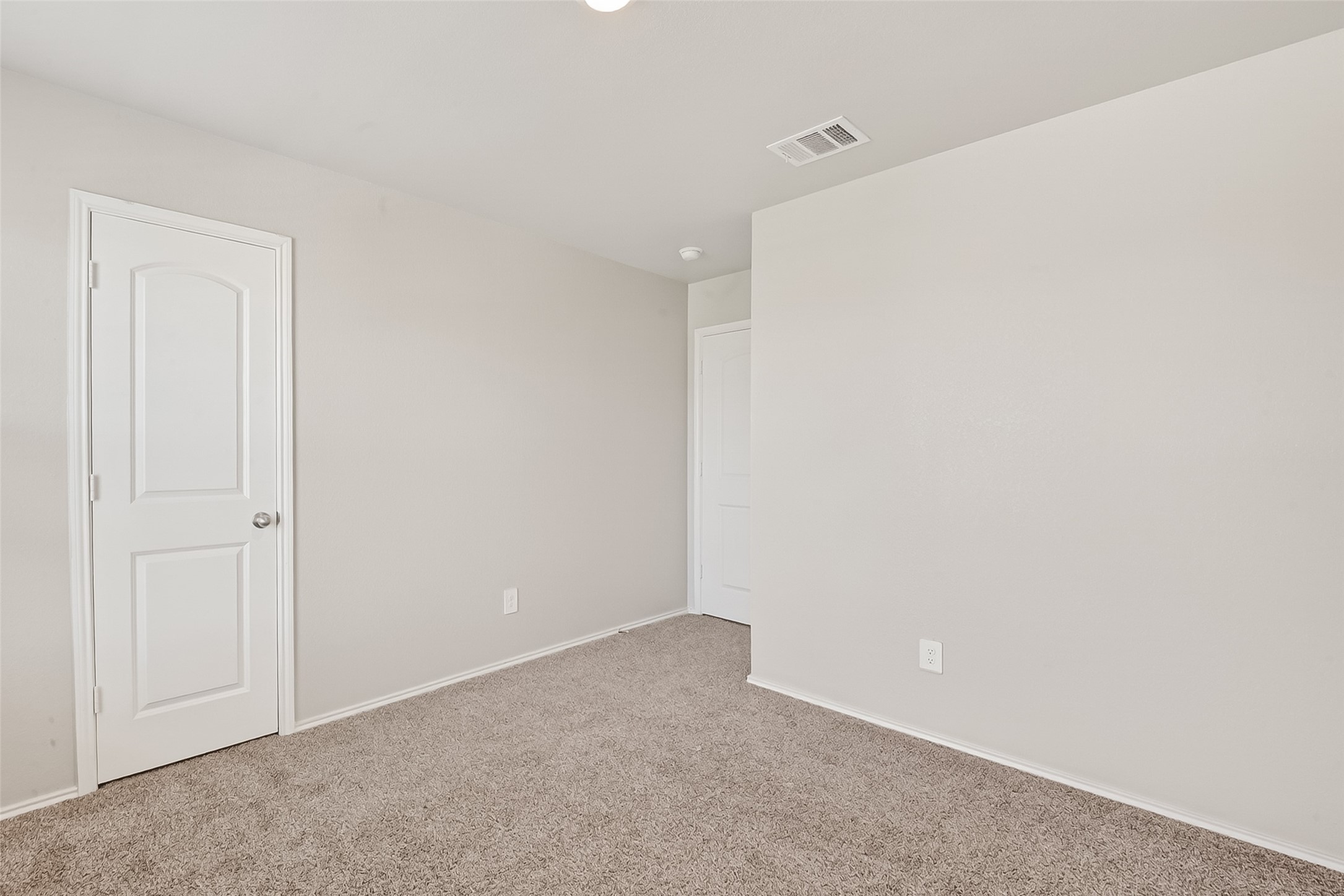 21500 Rustic Elm Drive Property Photo 31