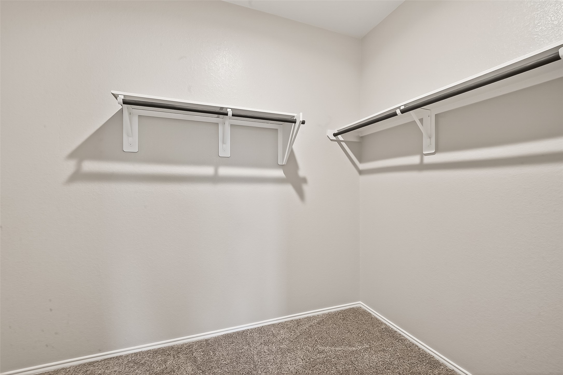 21500 Rustic Elm Drive Property Photo 38