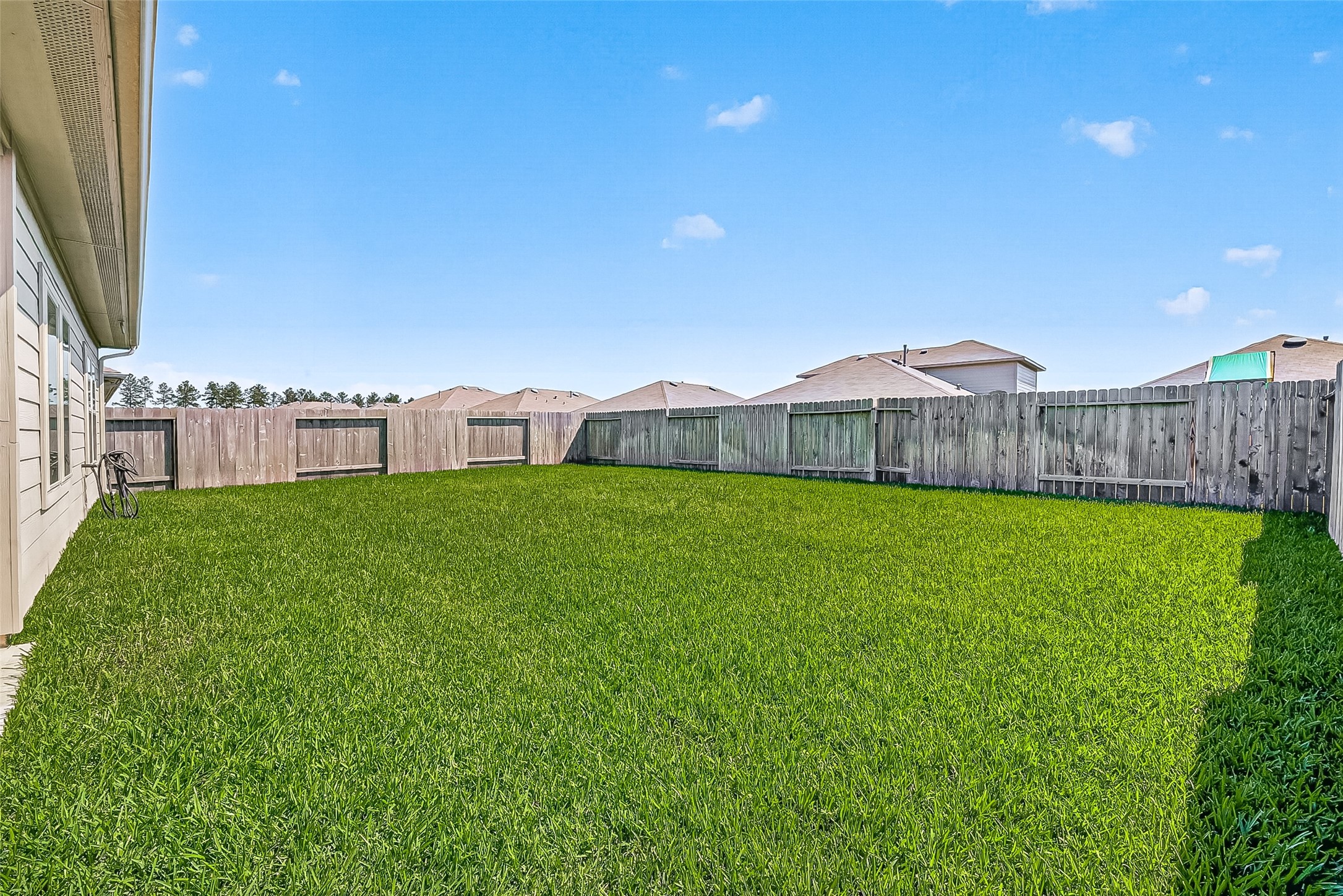 21500 Rustic Elm Drive Property Photo 47