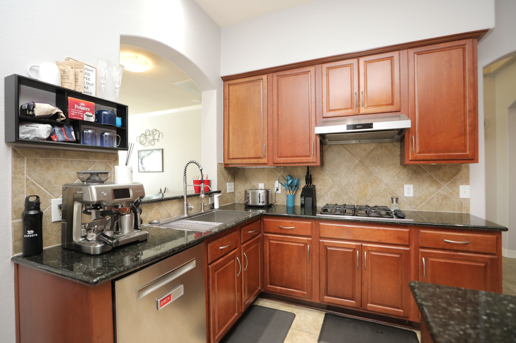 8410 Brighton Lake Lane Property Photo 14