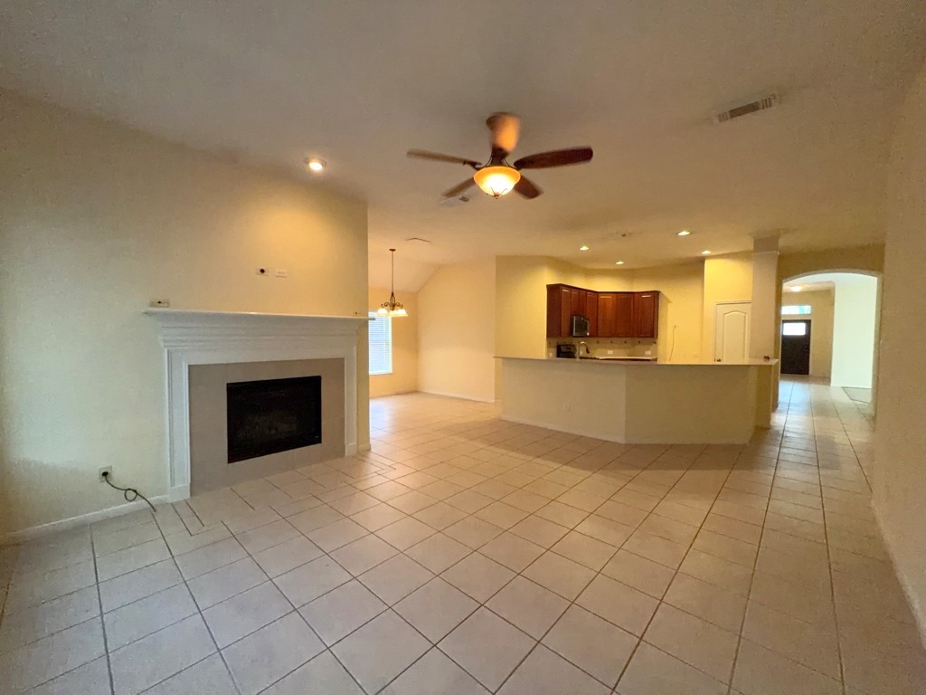 20007 Brackenton Crest Court Property Photo 2