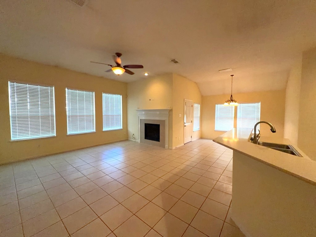 20007 Brackenton Crest Court Property Photo 5