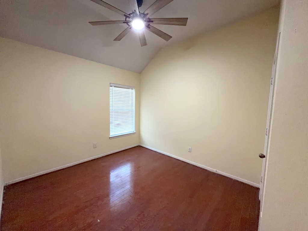 20007 Brackenton Crest Court Property Photo 16