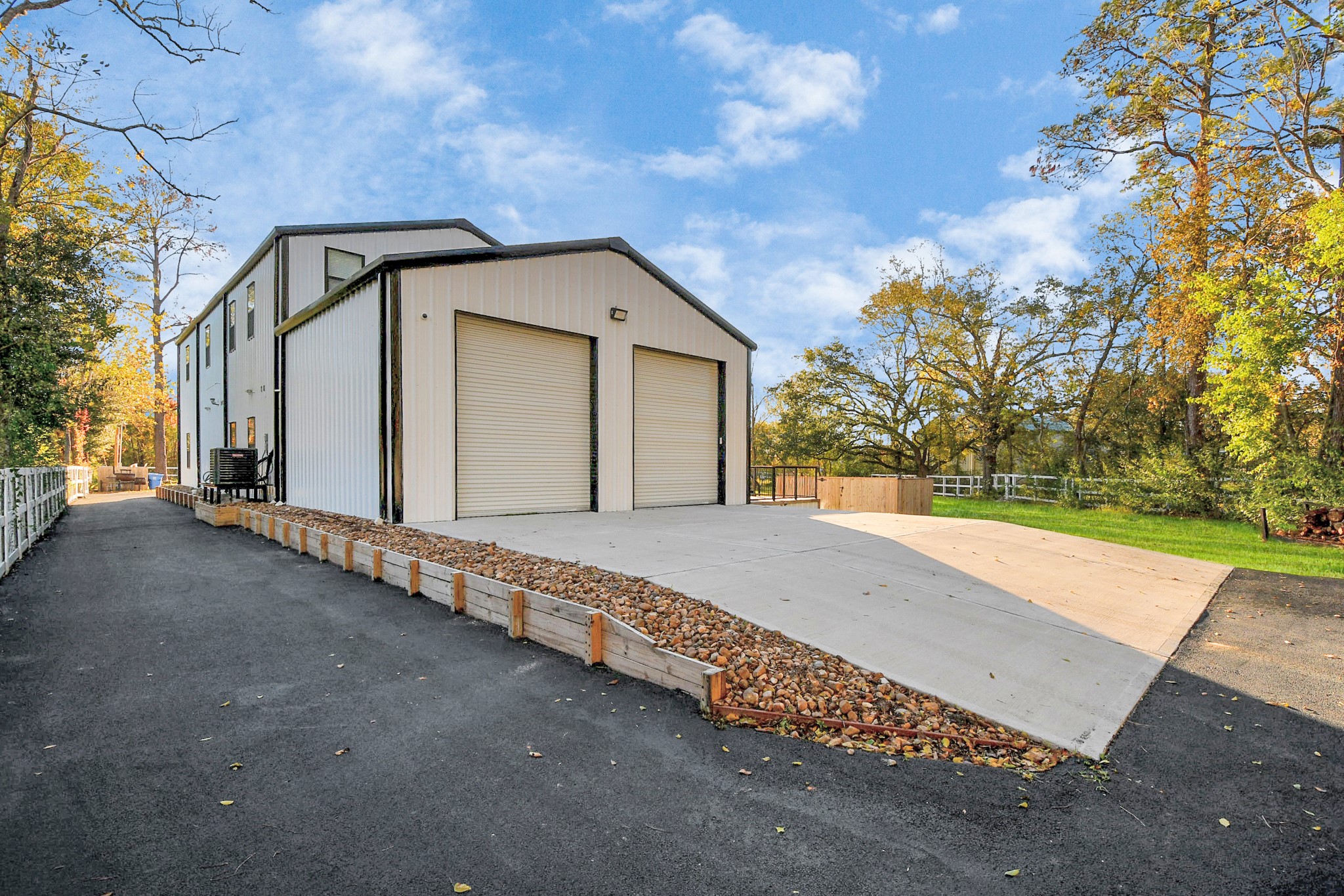 23058 Mills Road Property Photo 42