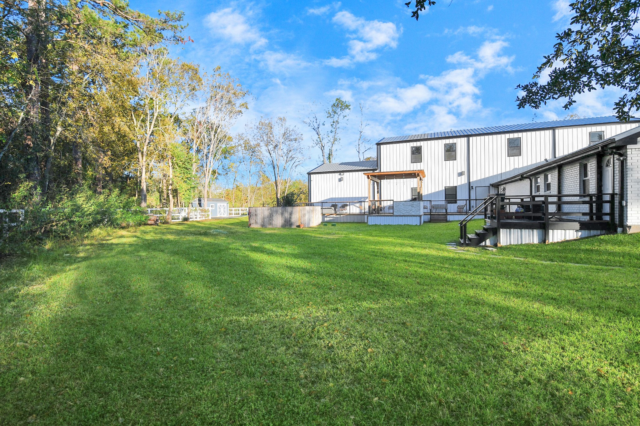 23058 Mills Road Property Photo 45