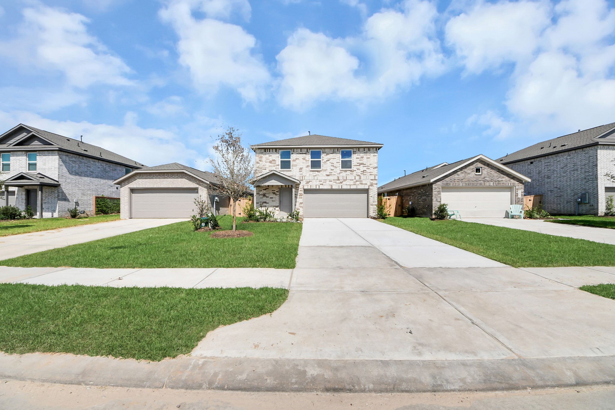 1631 Windrose Bend Property Photo 2