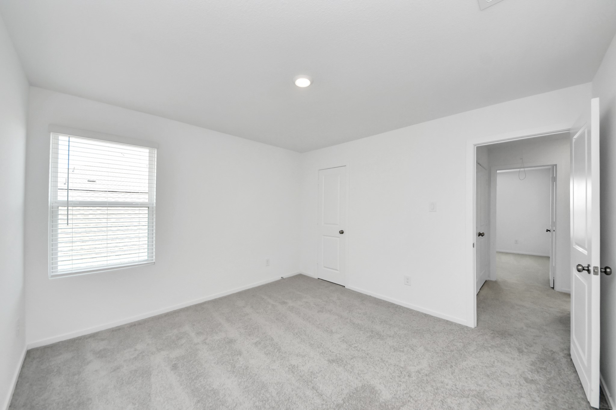 1631 Windrose Bend Property Photo 27