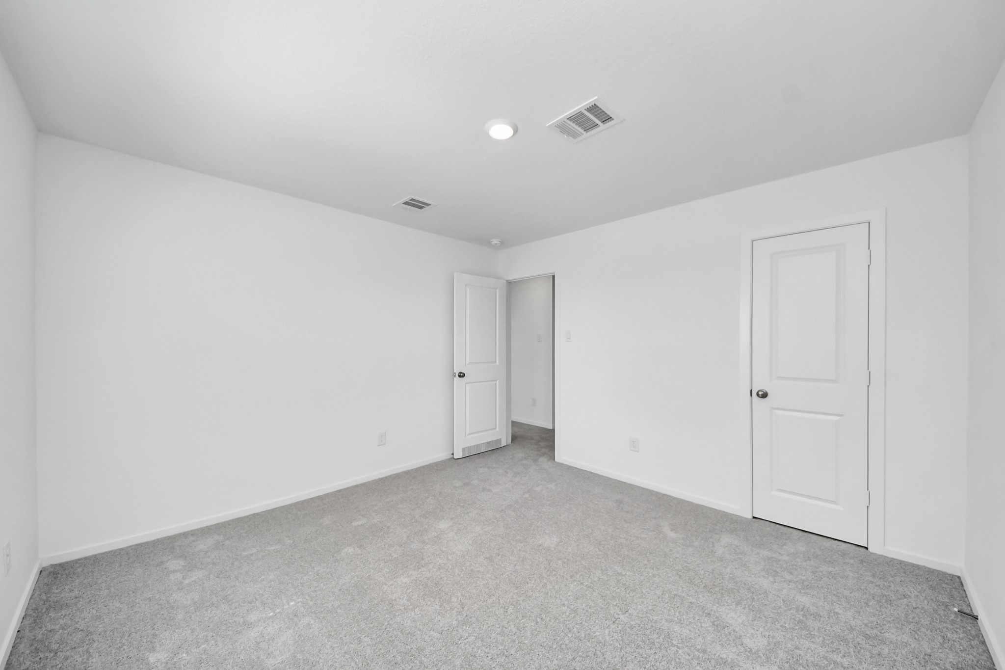 1631 Windrose Bend Property Photo 31