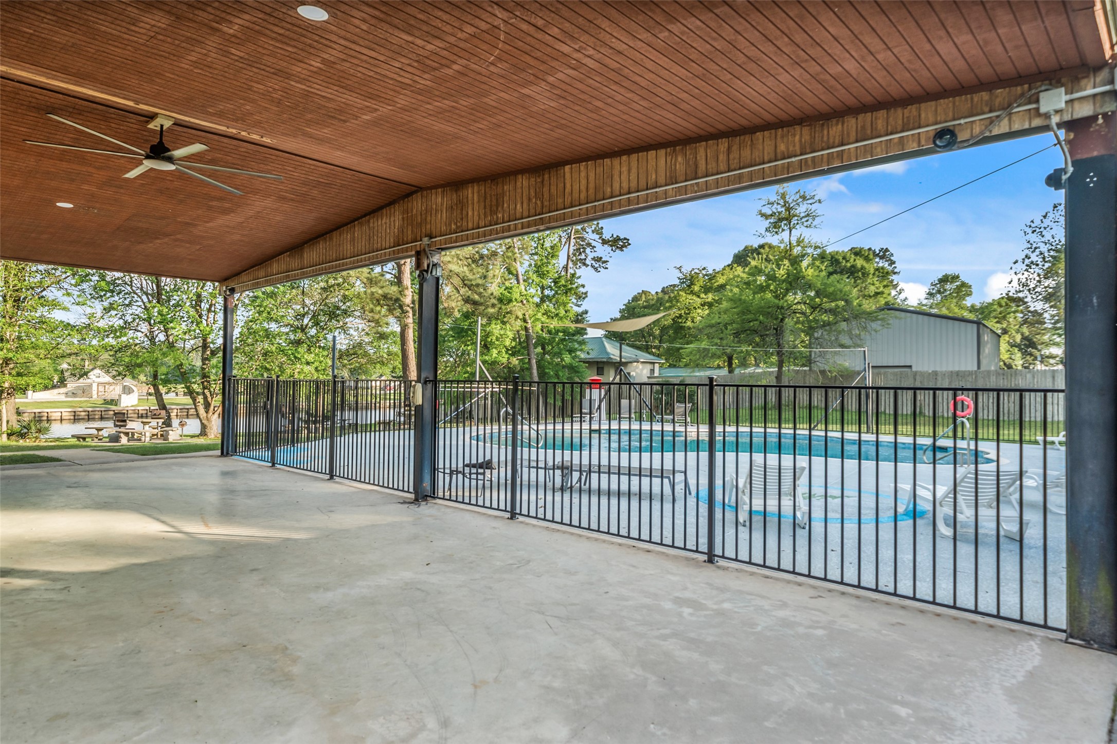 26 Hillsborough Drive Property Photo 14