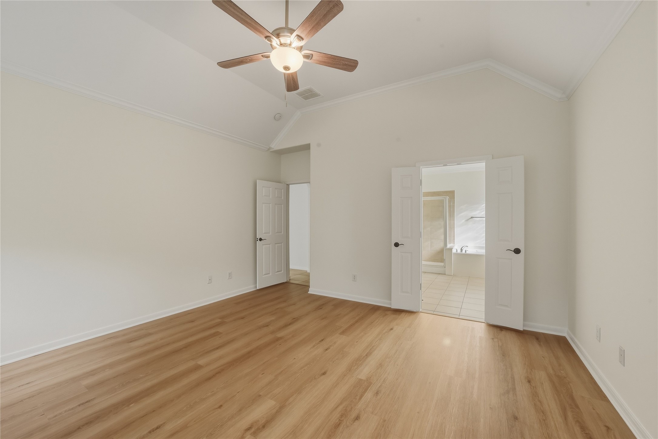 4702 Tremont Glen Lane Property Photo 5