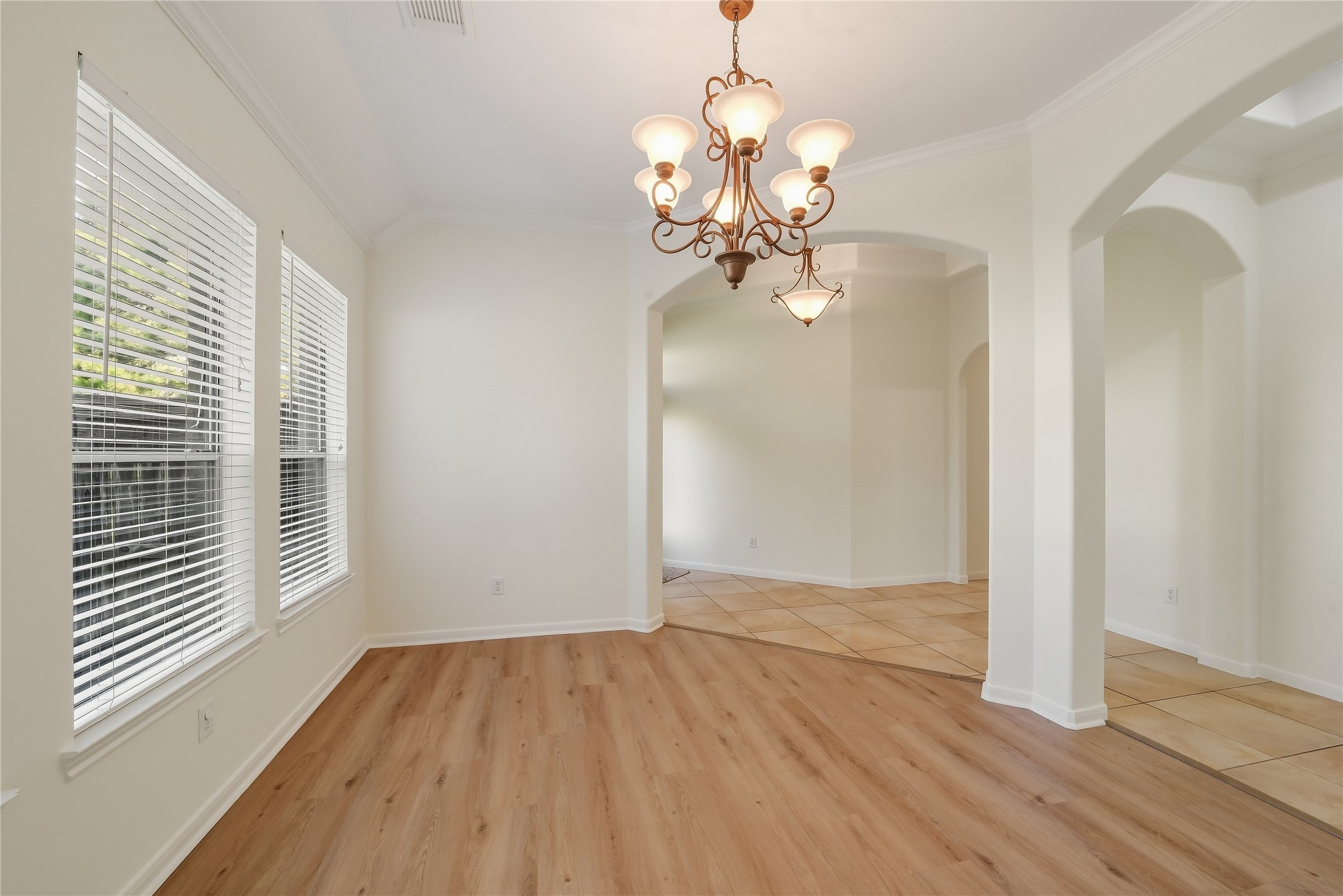 4702 Tremont Glen Lane Property Photo 16