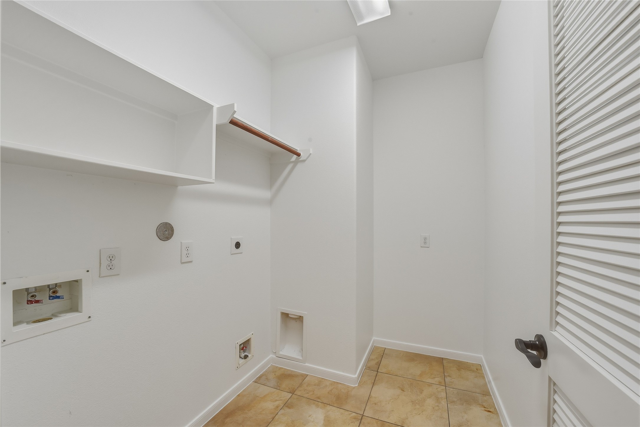 4702 Tremont Glen Lane Property Photo 33