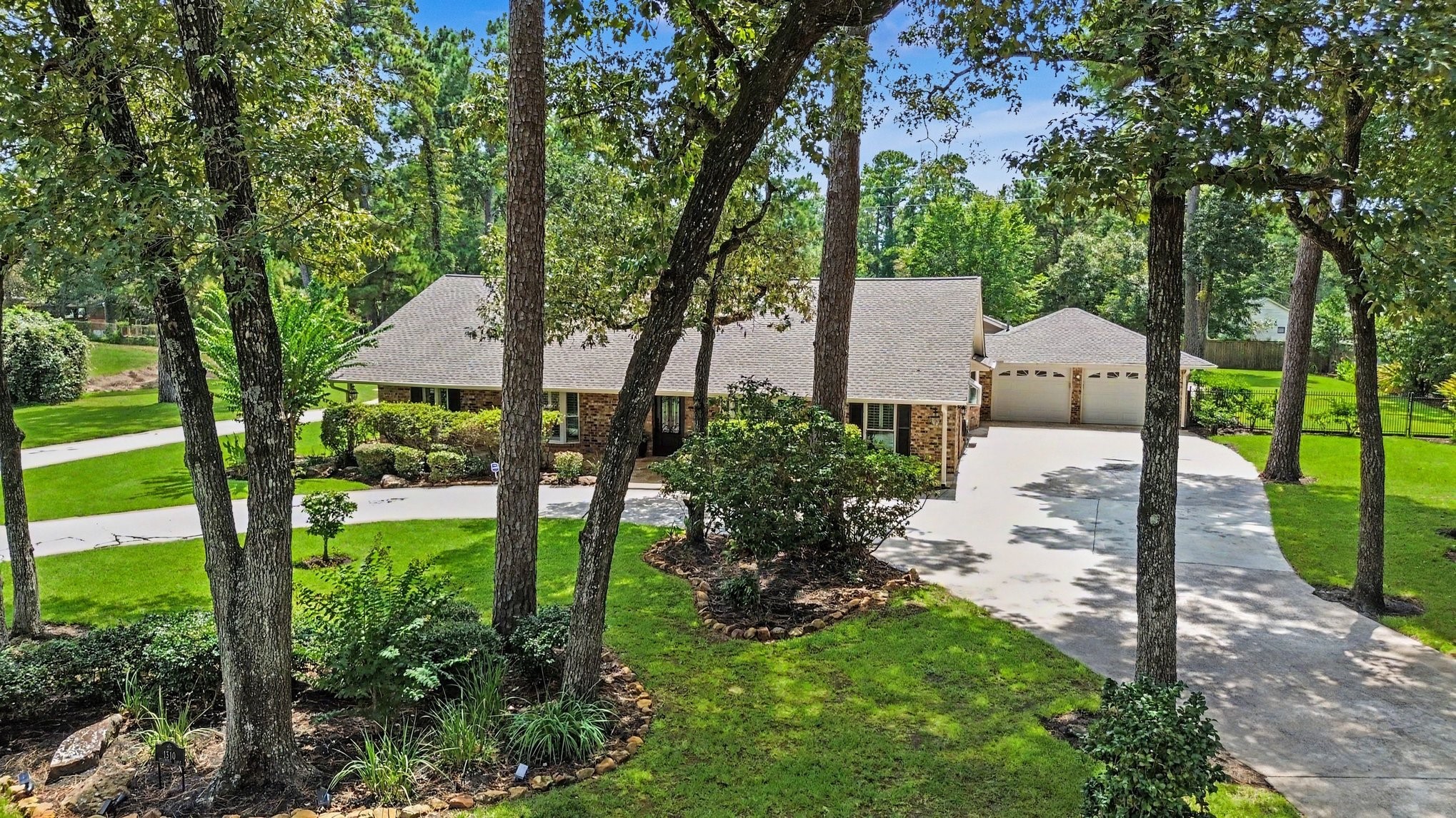1310 Sycamore Lane