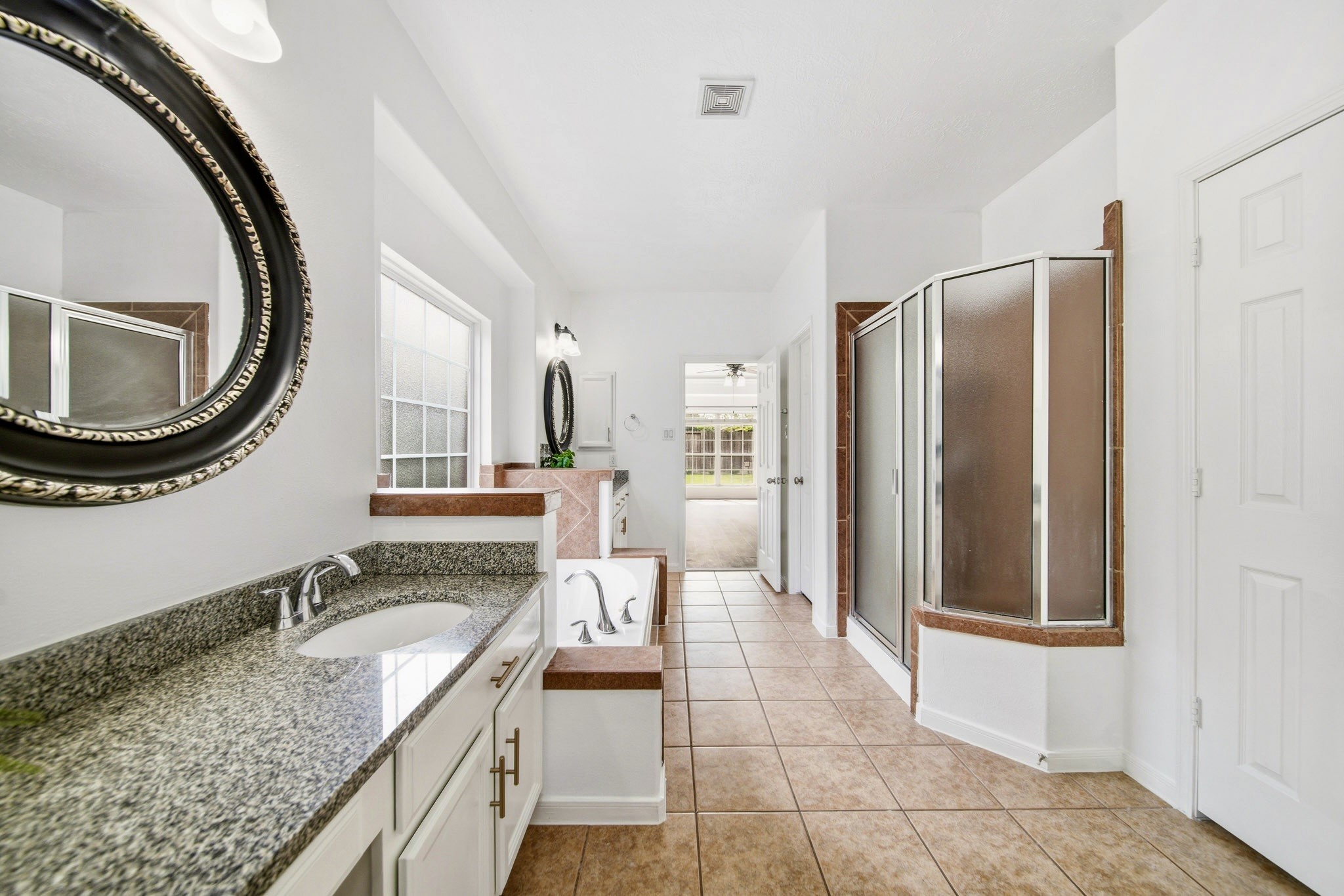 18431 W Laura Shore Drive Property Photo 20
