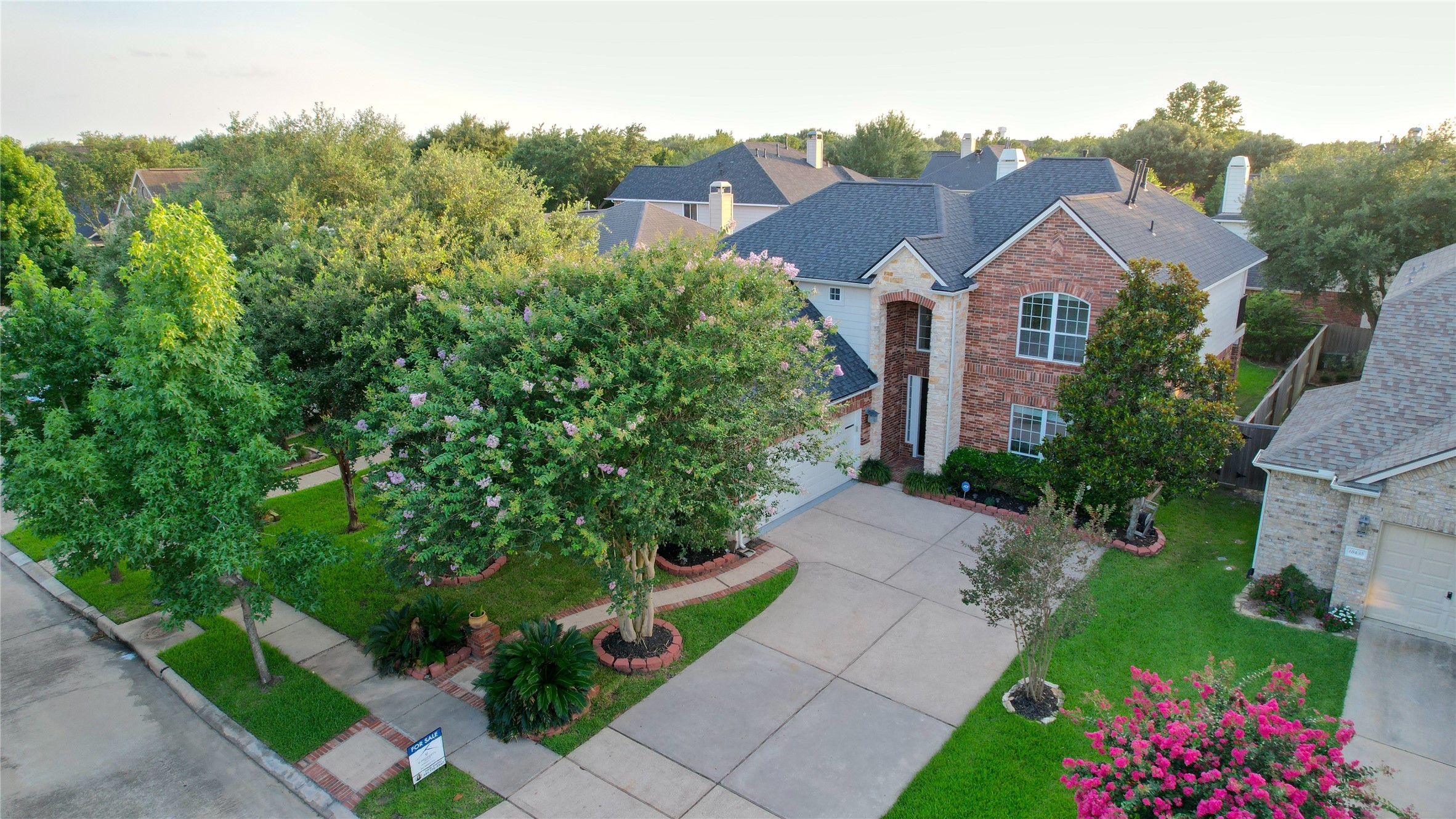 18431 W Laura Shore Drive Property Photo 37