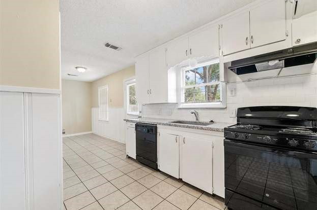 1008 17th Avenue N Property Photo 5