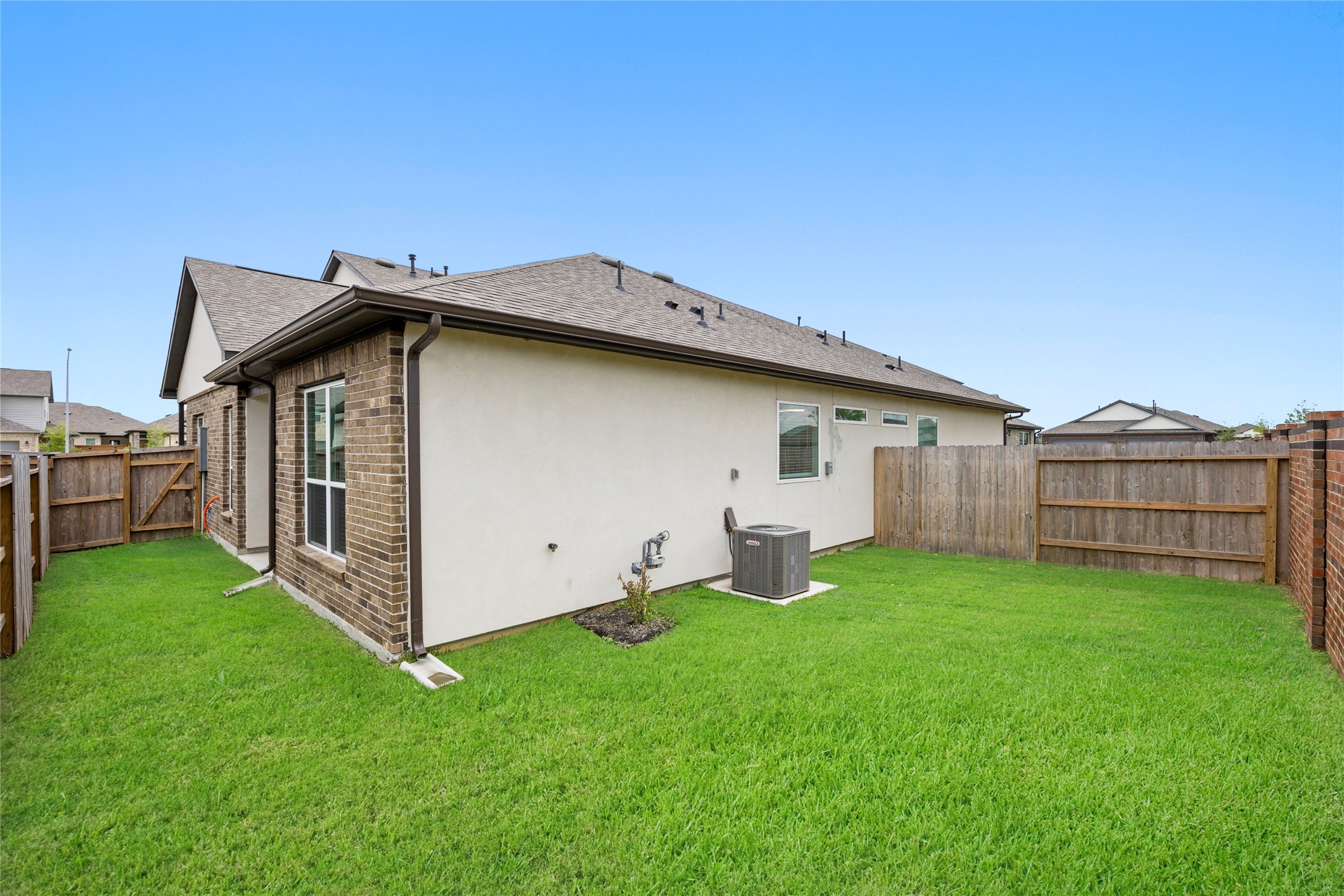 2632 Seaglass View Drive Property Photo 27