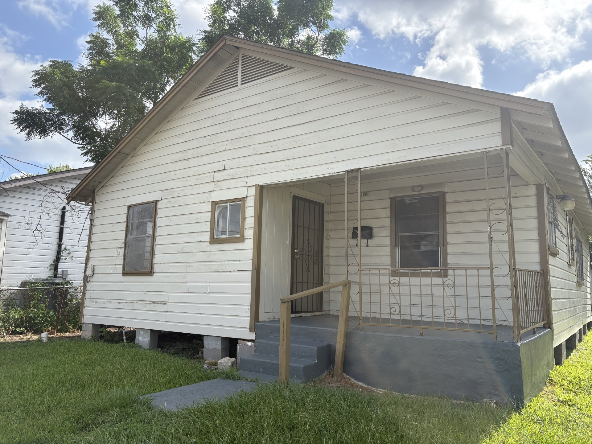 1418 Bringhurst Street Property Photo 1