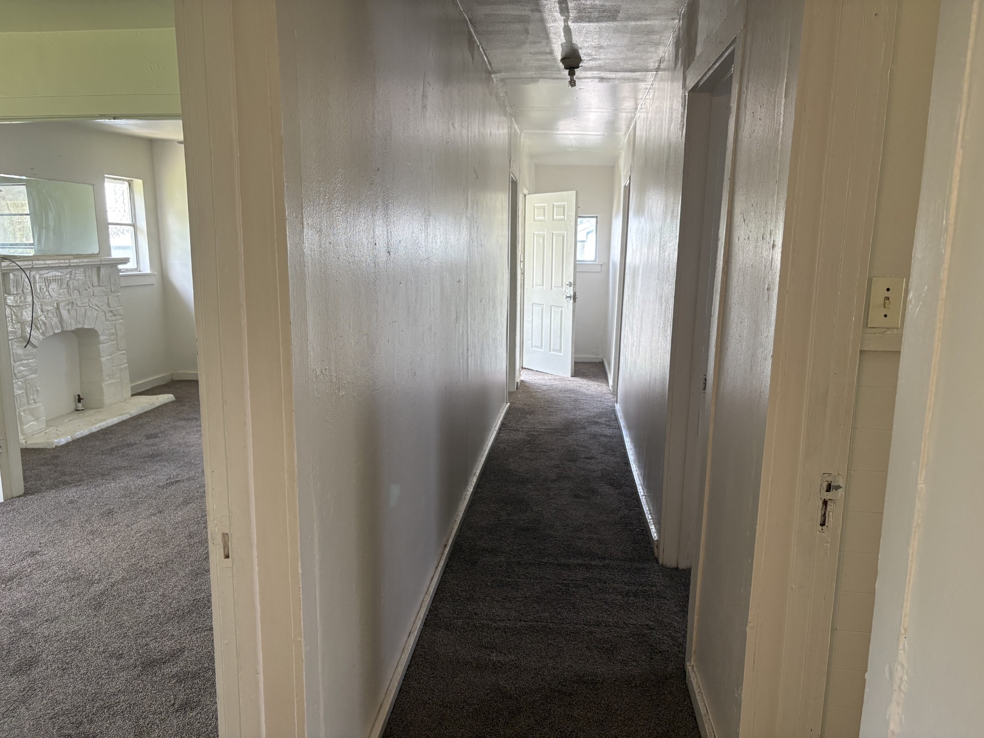 1418 Bringhurst Street Property Photo 5