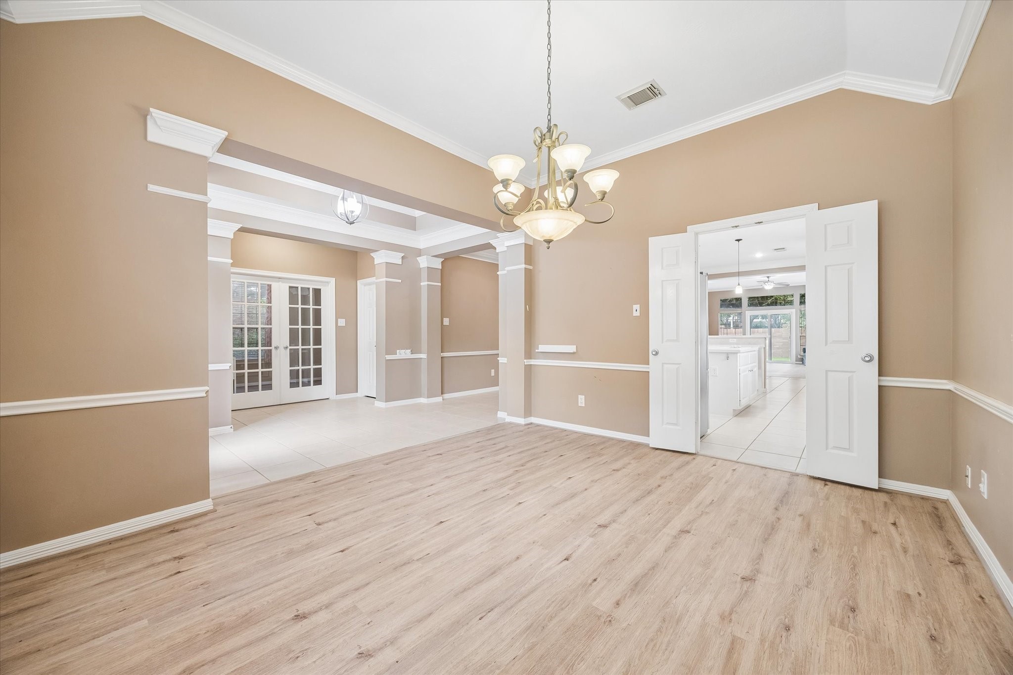 22703 Blue Canyon Drive Property Photo 4