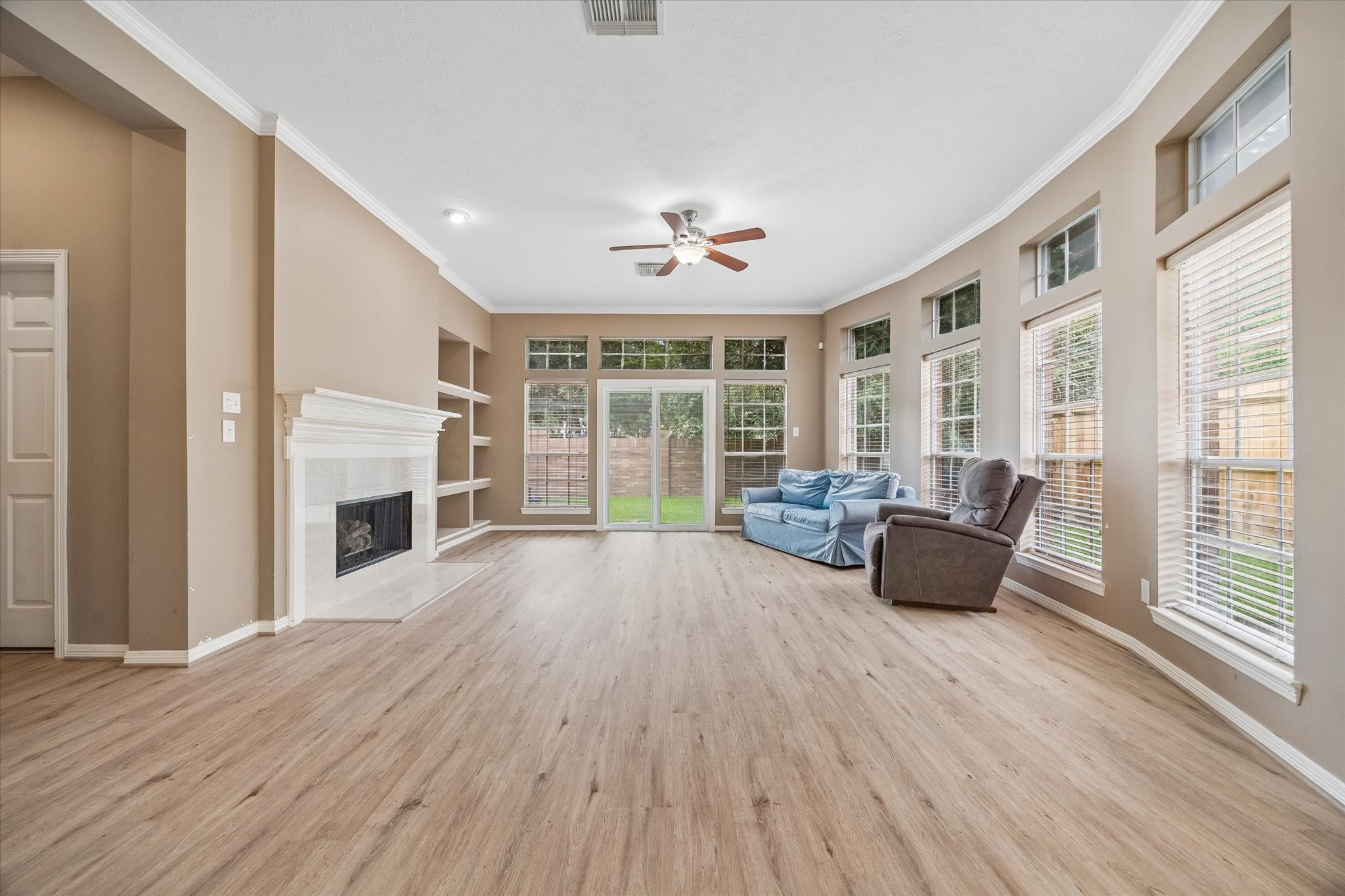 22703 Blue Canyon Drive Property Photo 6
