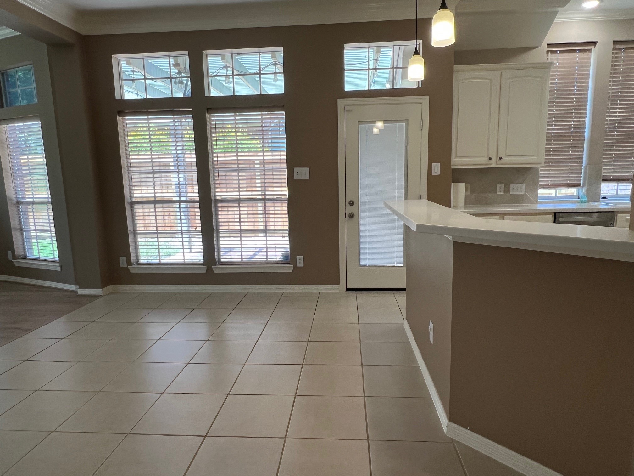 22703 Blue Canyon Drive Property Photo 7